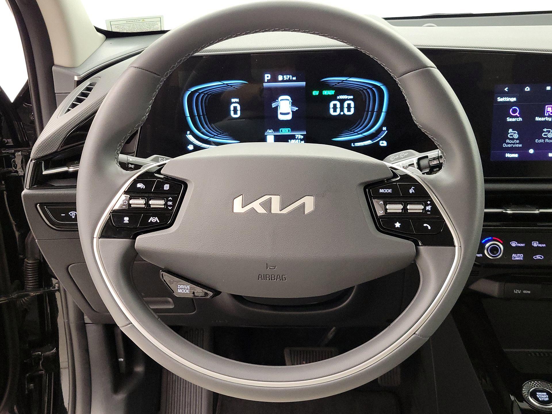 Thumbnail: 2025 Kia Niro - 10