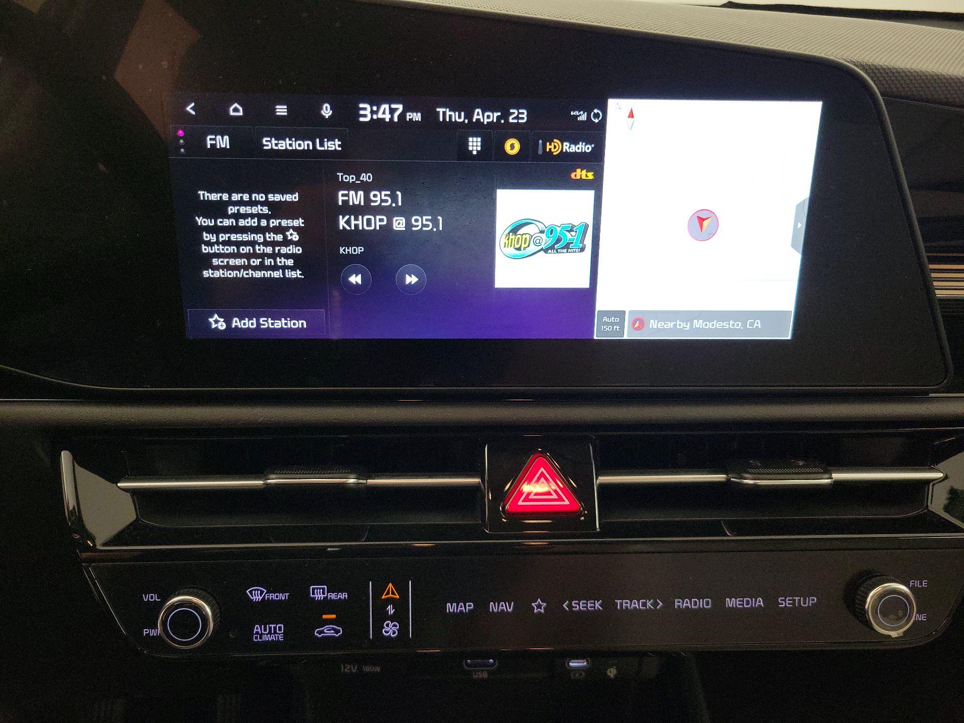 Thumbnail: 2025 Kia Niro - 16