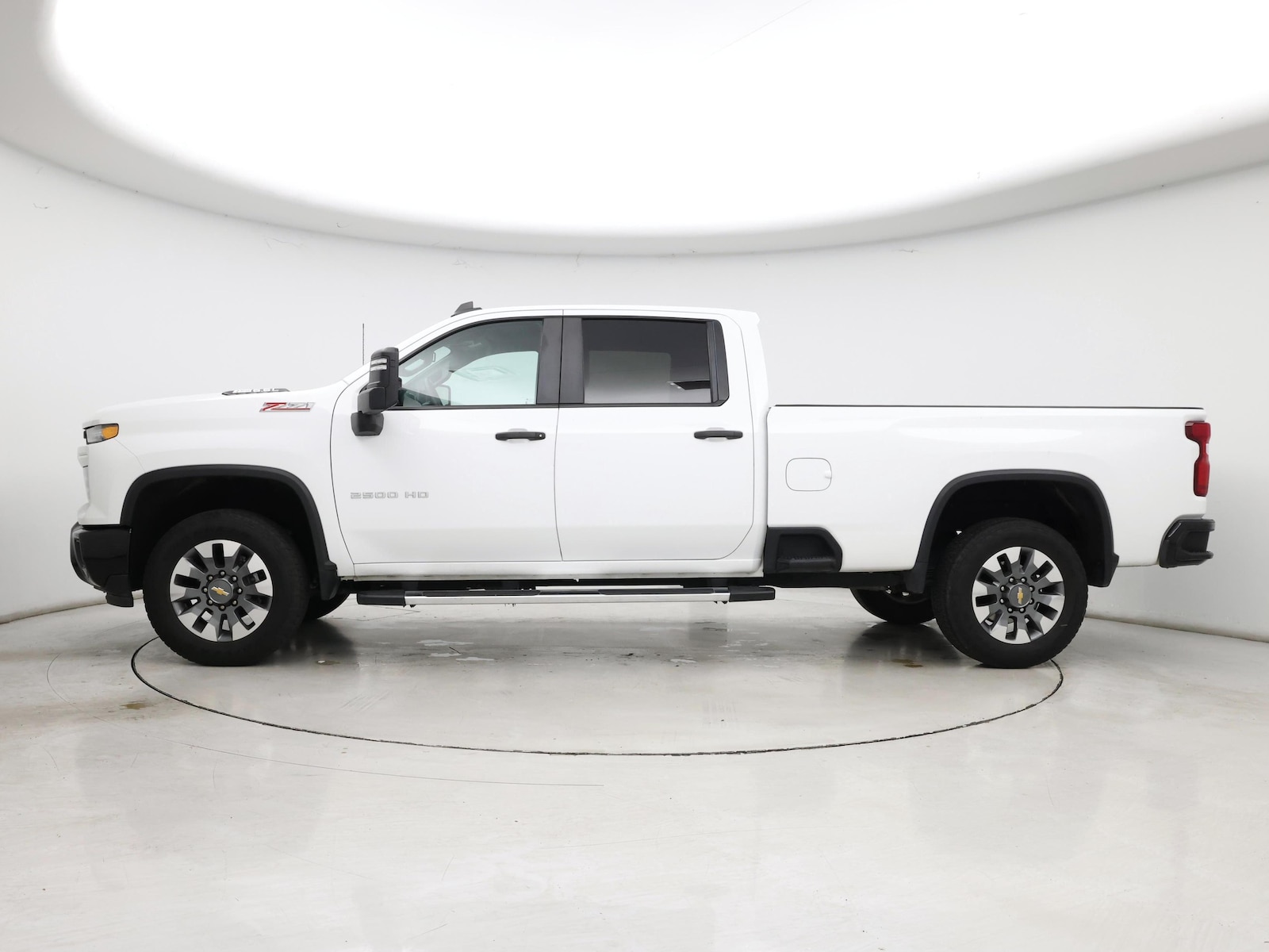 2024 Chevrolet Silverado 2500HD Custom - Photo 4