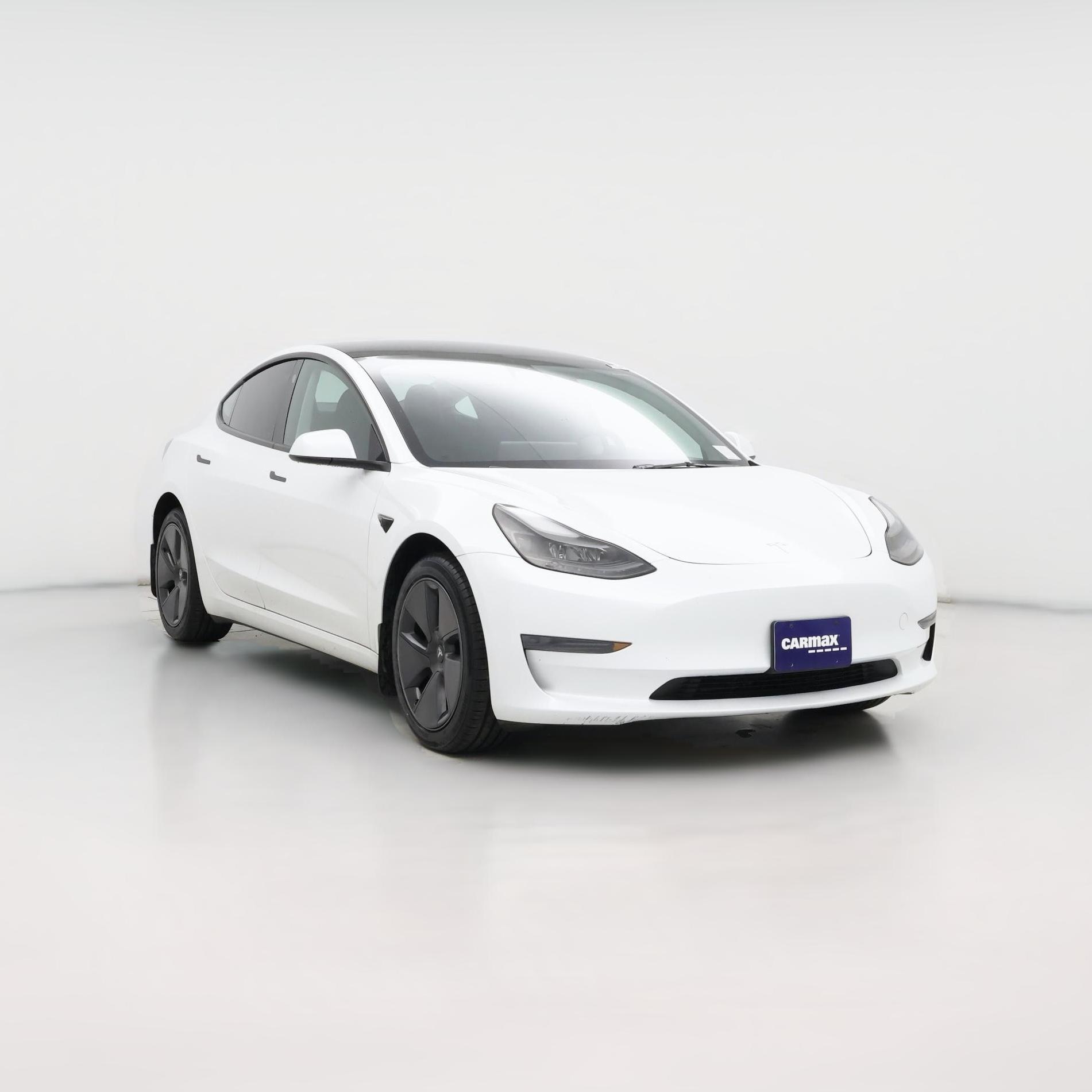 Thumbnail: 2023 Tesla Model 3 - 1