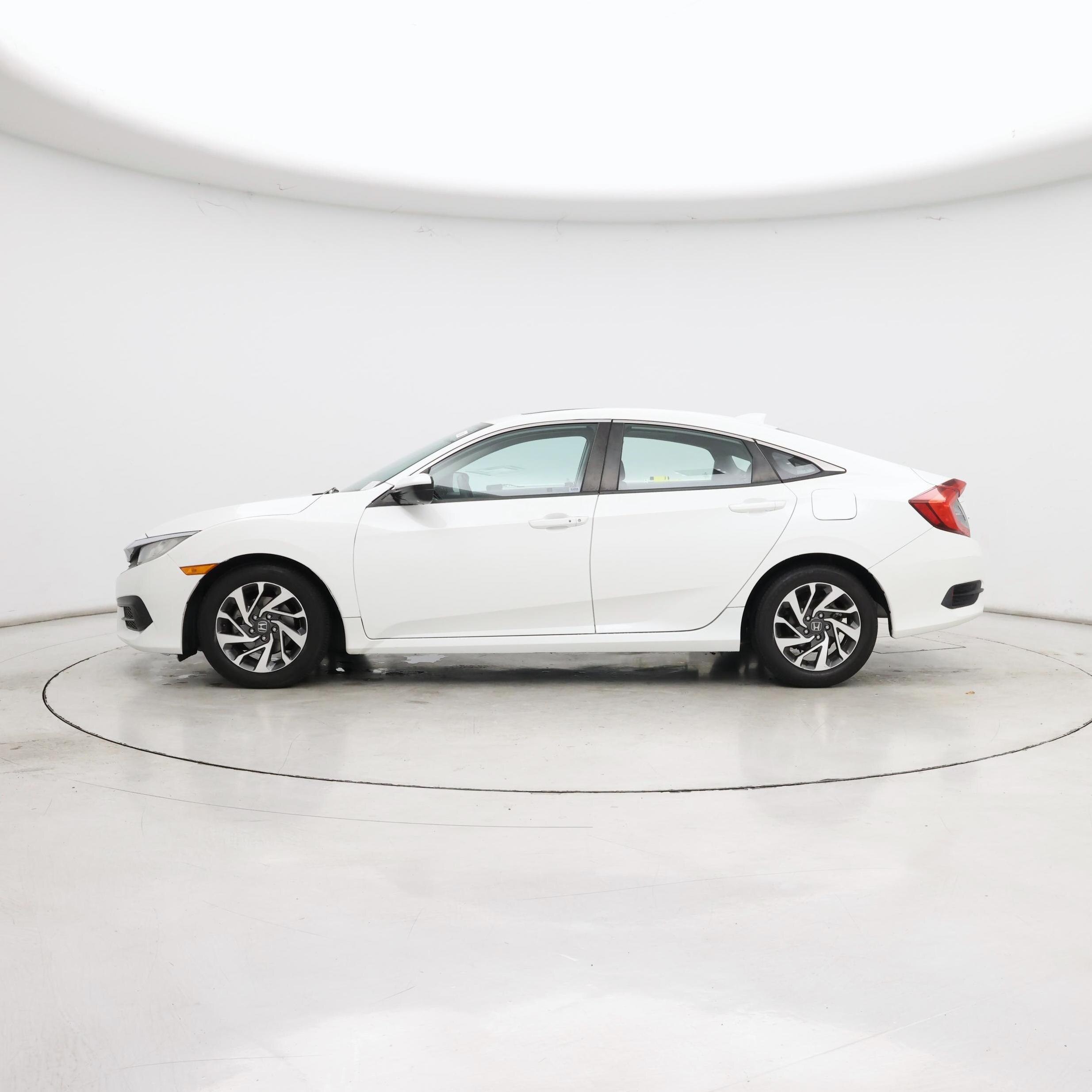 Thumbnail: 2017 Honda Civic - 3