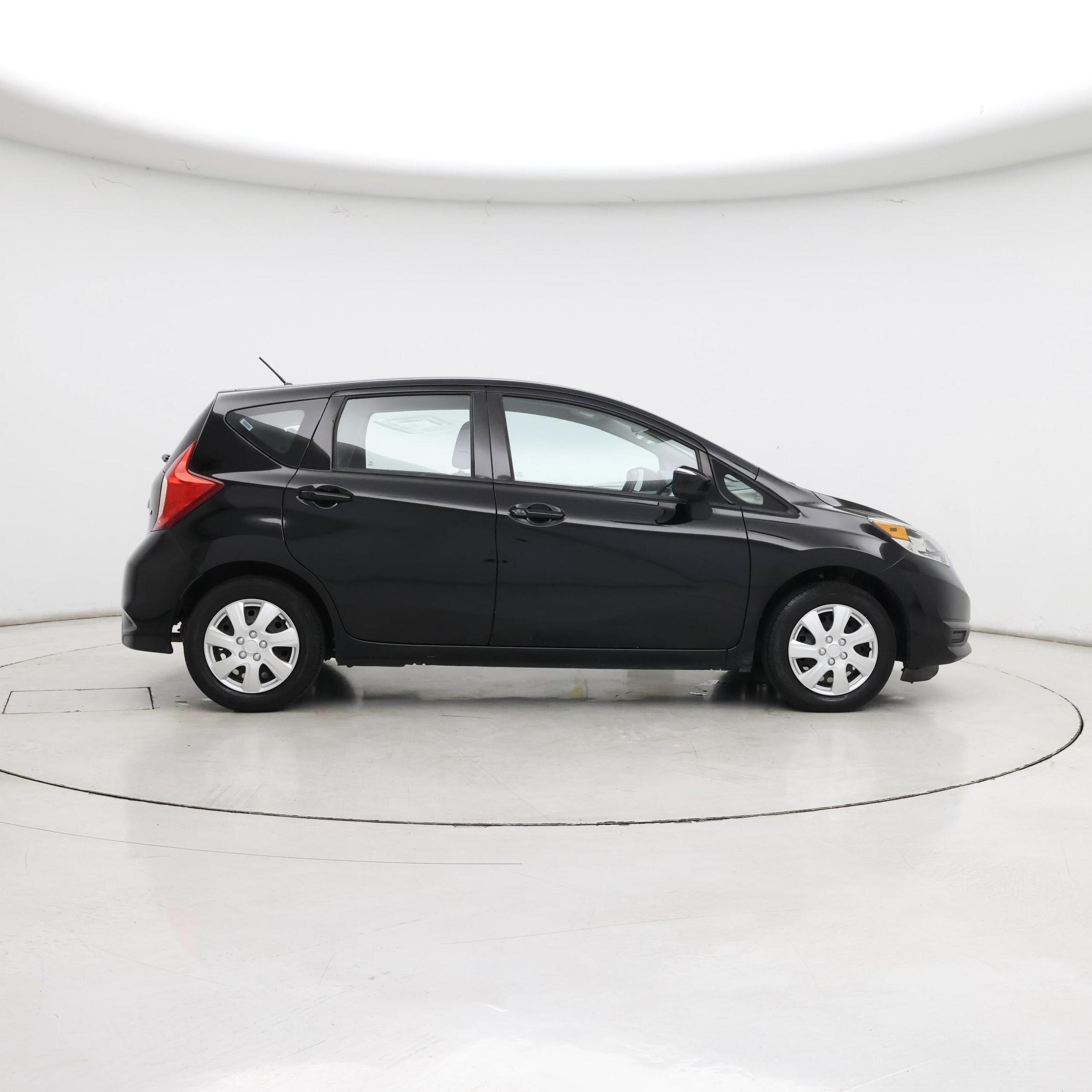 Thumbnail: 2019 Nissan Versa Note - 7