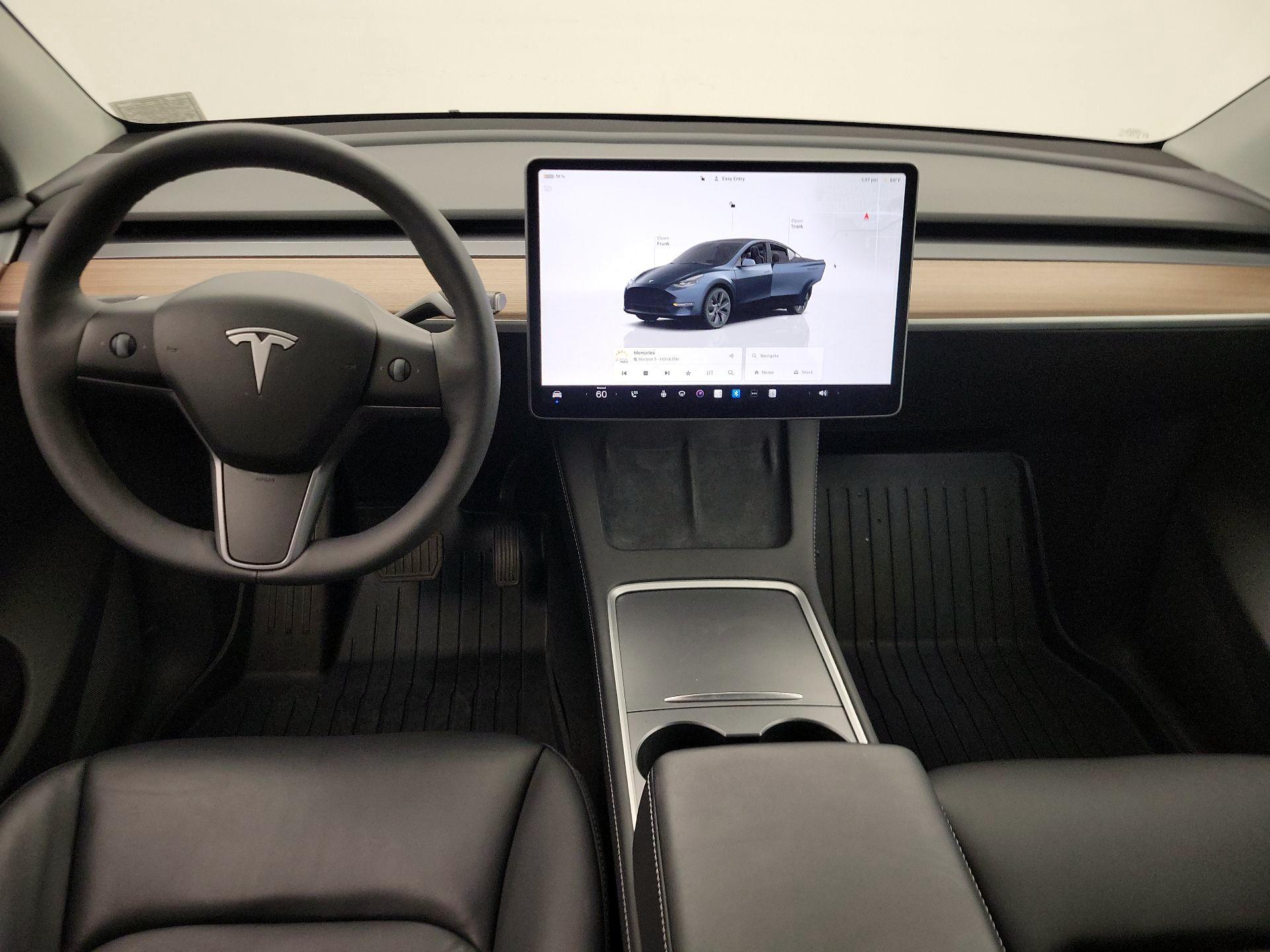 Thumbnail: 2024 Tesla Model Y - 9