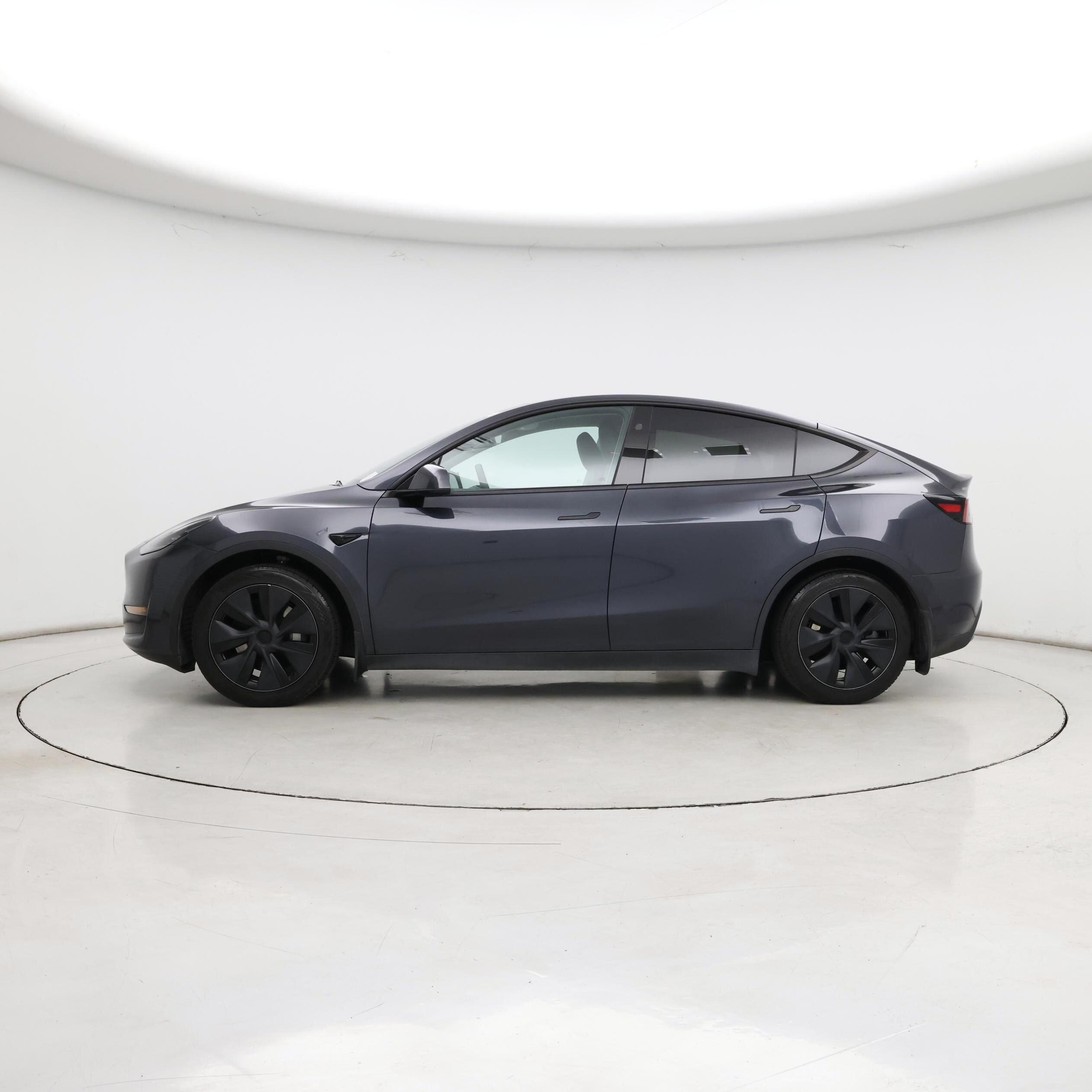 Thumbnail: 2024 Tesla Model Y - 3