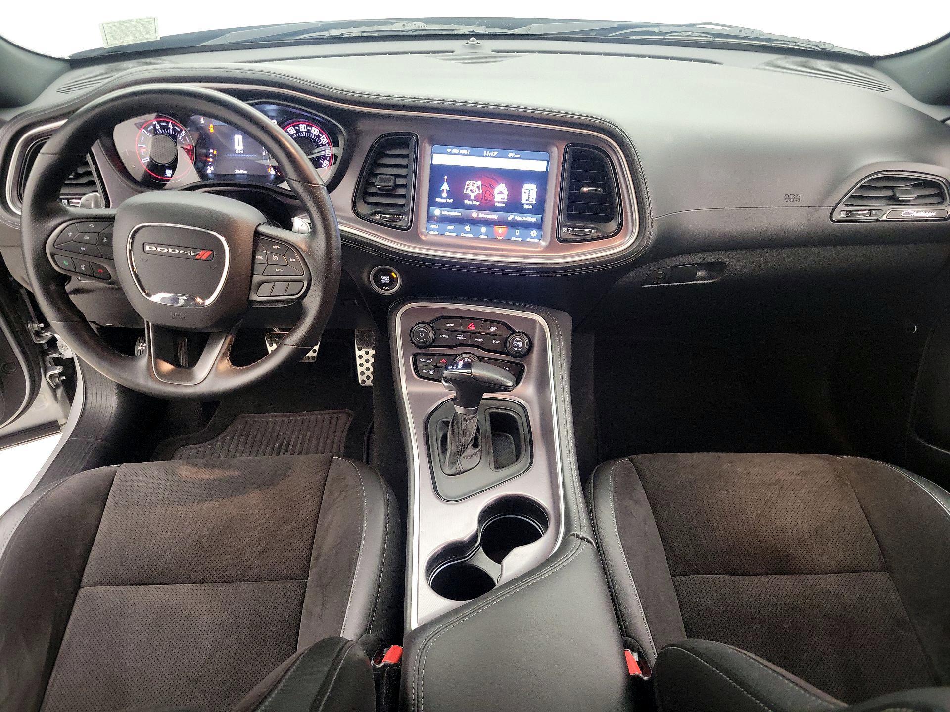 Thumbnail: 2020 Dodge Challenger - 9