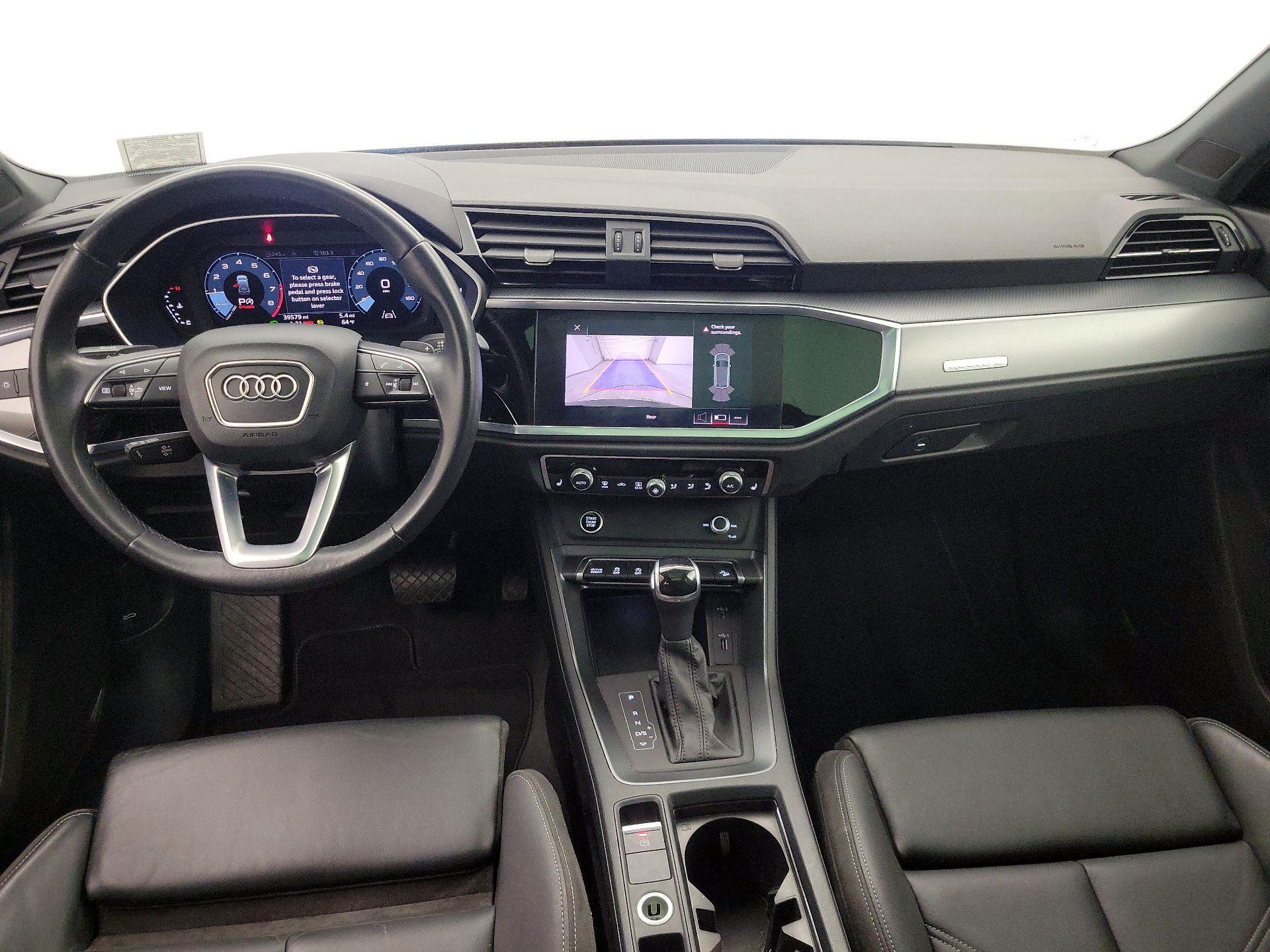 Thumbnail: 2021 Audi Q3 - 9