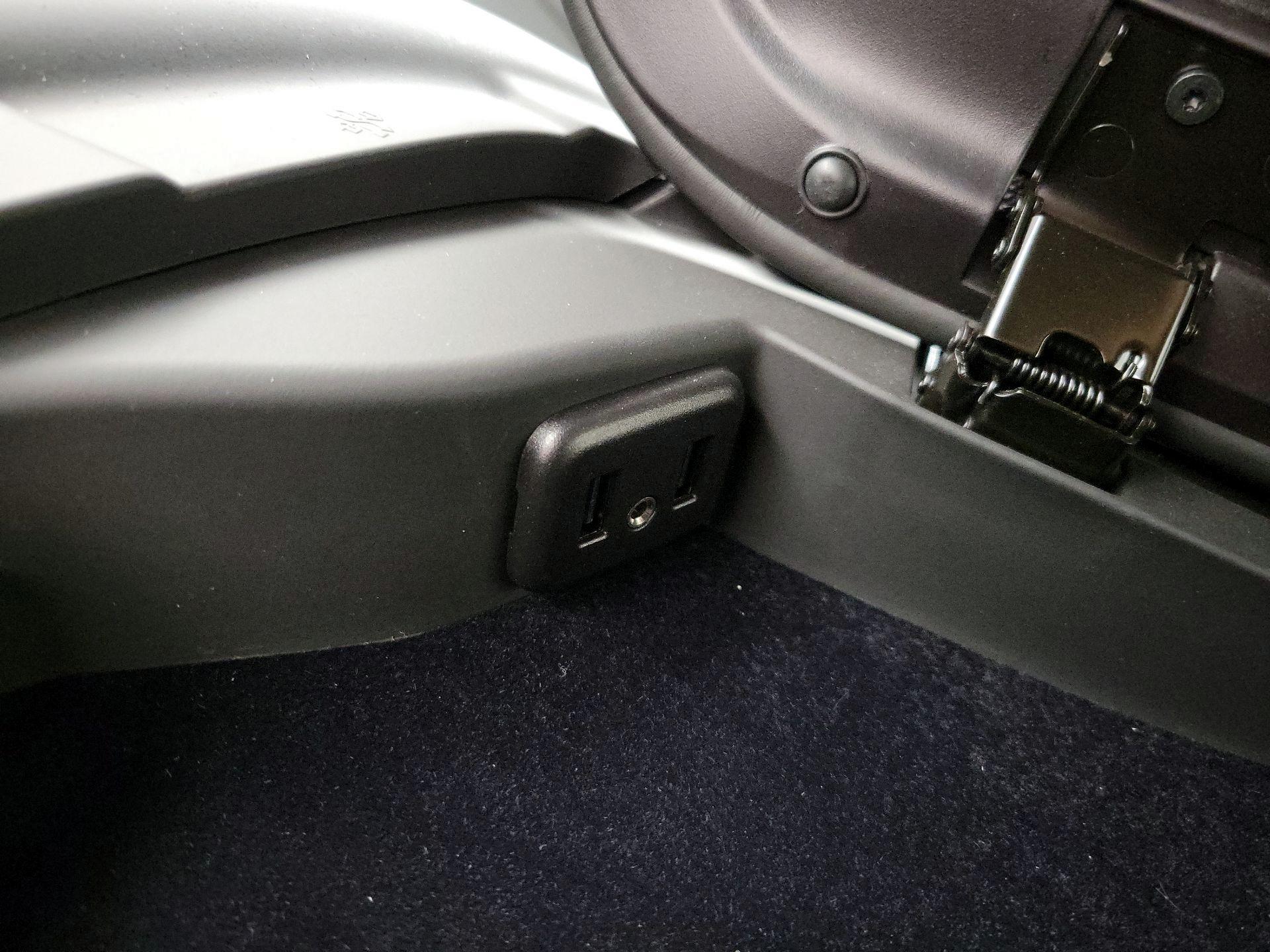 Thumbnail: 2017 Chevrolet Corvette - 19