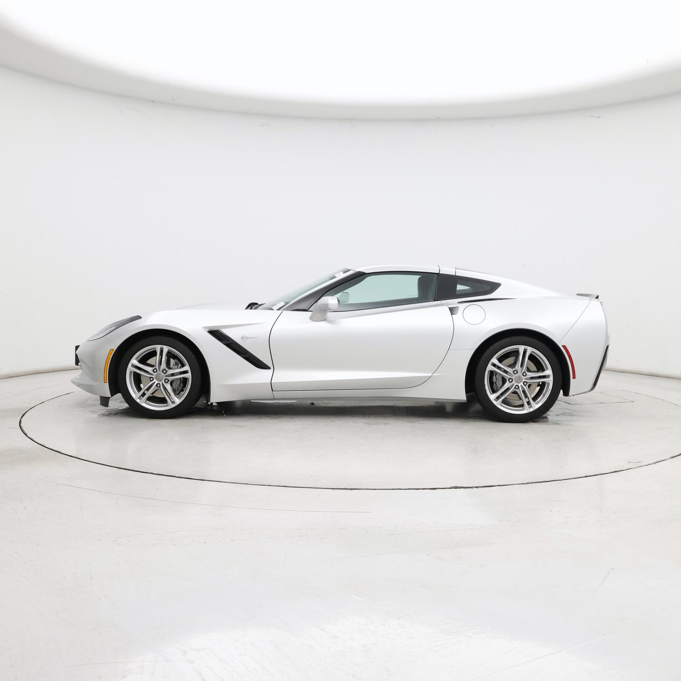 Thumbnail: 2017 Chevrolet Corvette - 3