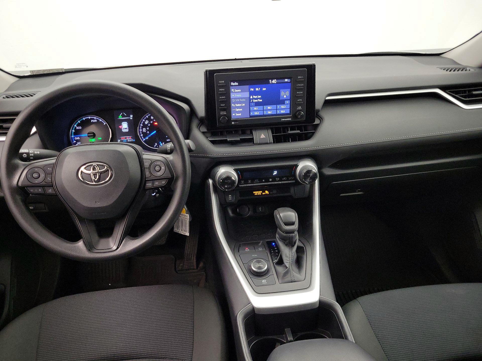 Thumbnail: 2022 Toyota RAV4 - 9