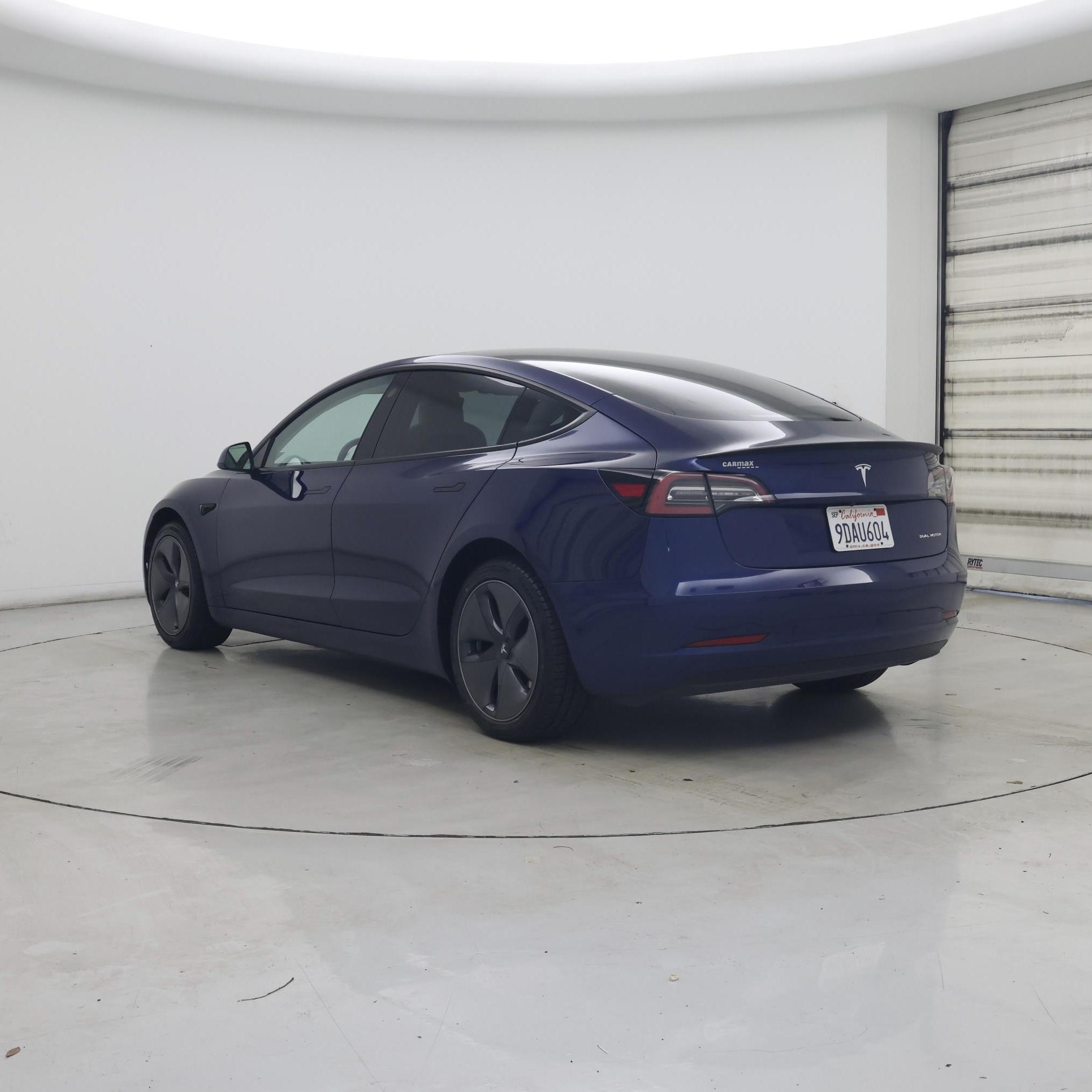 Thumbnail: 2022 Tesla Model 3 - 2