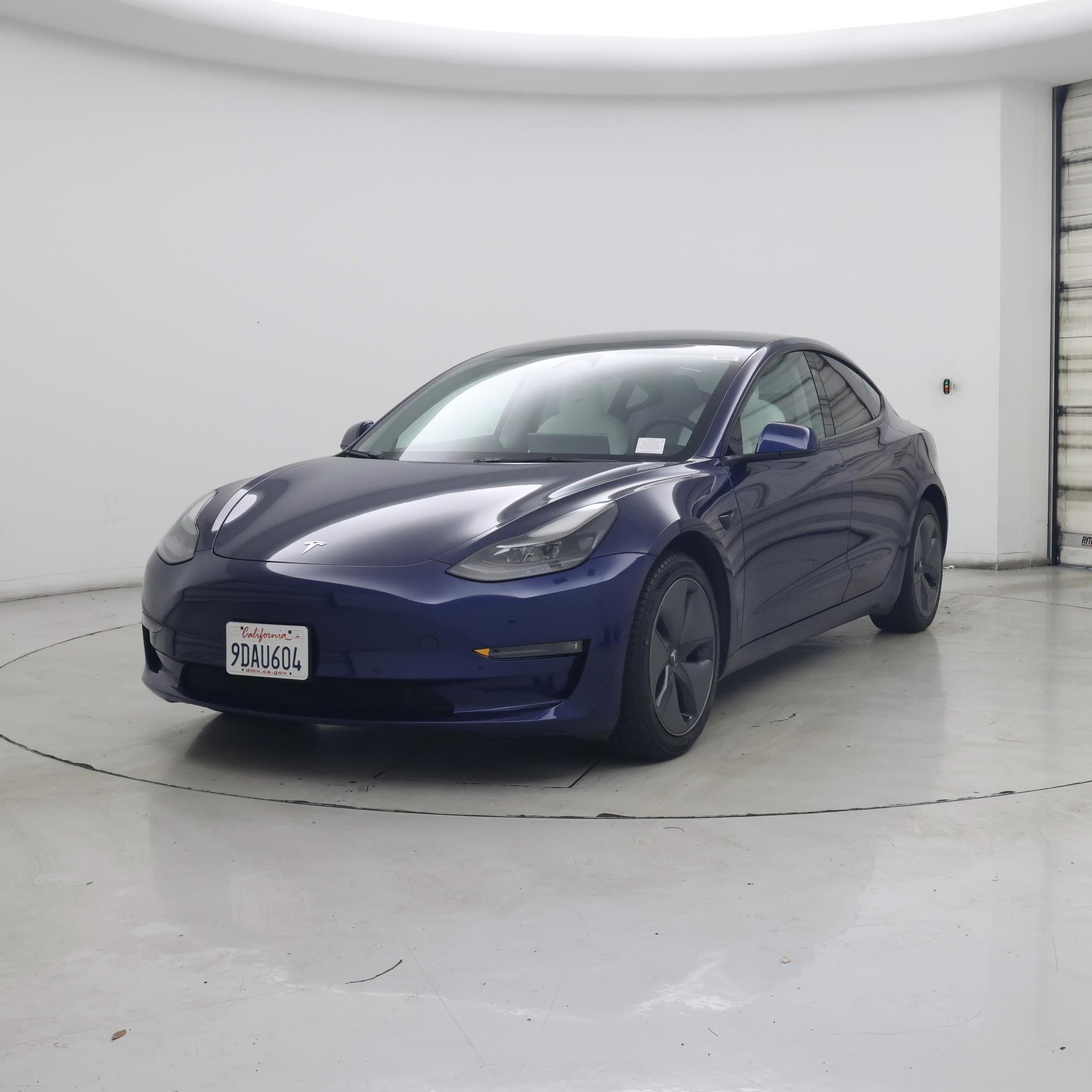 Thumbnail: 2022 Tesla Model 3 - 4