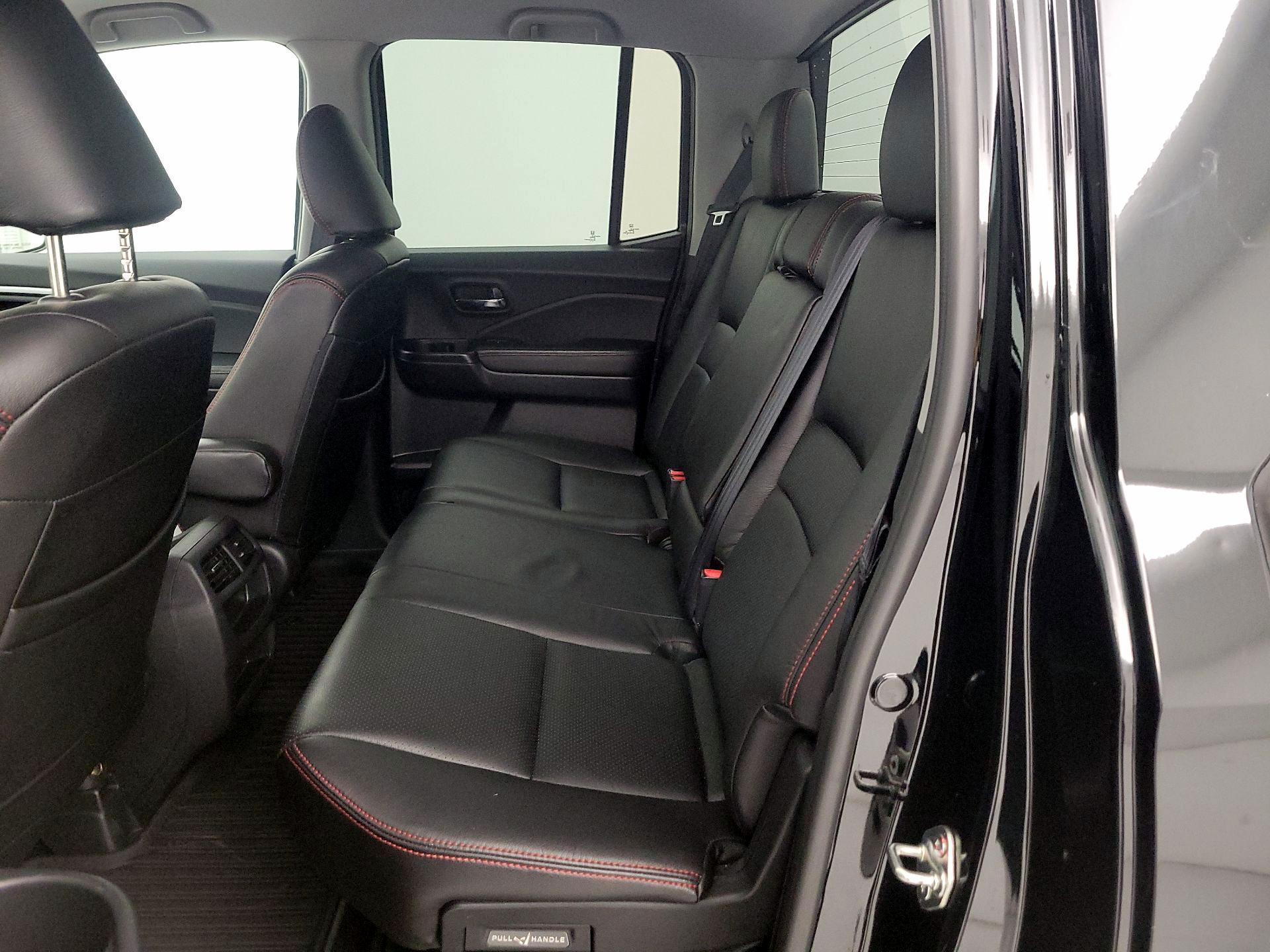 Thumbnail: 2017 Honda Ridgeline - 19