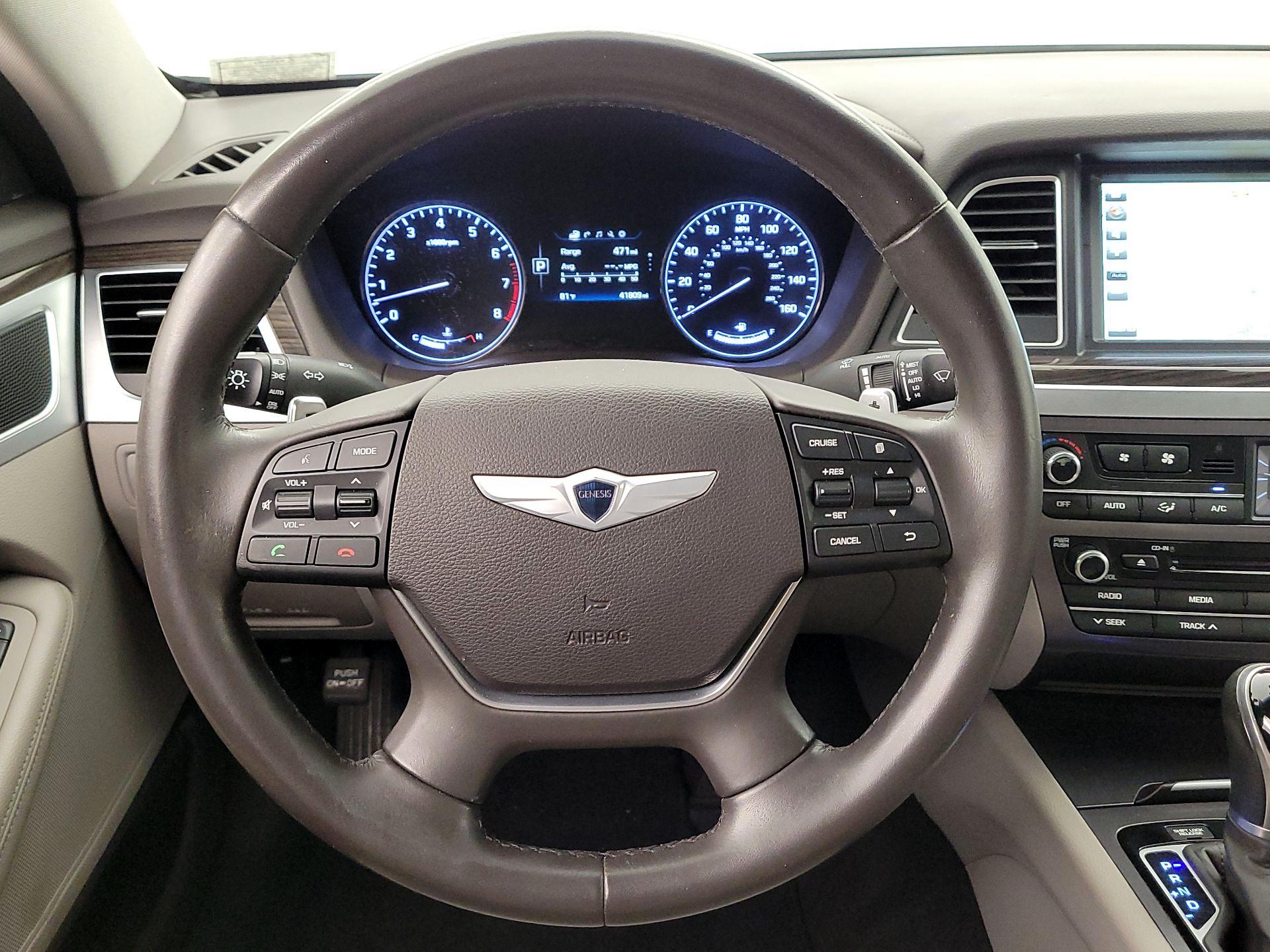 Thumbnail: 2016 Hyundai Genesis - 10
