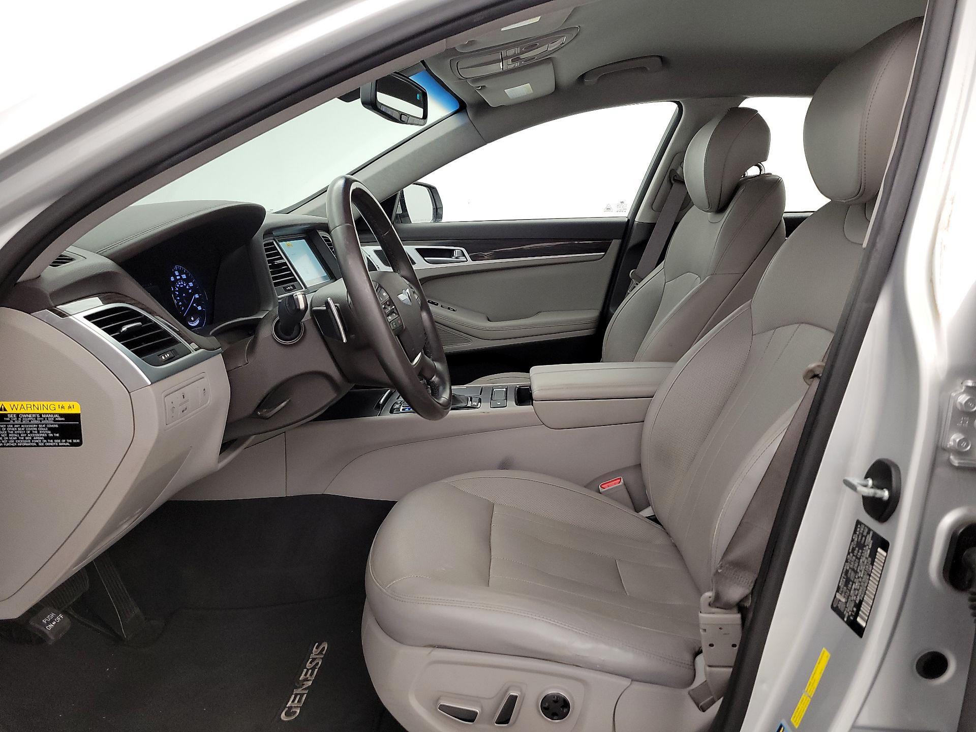Thumbnail: 2016 Hyundai Genesis - 11