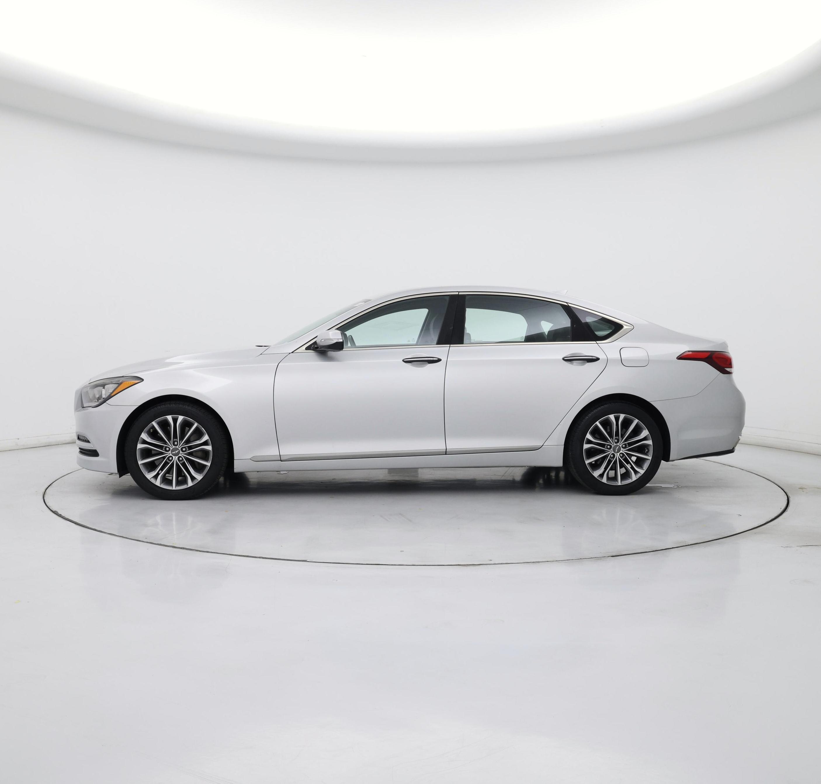 Thumbnail: 2016 Hyundai Genesis - 3