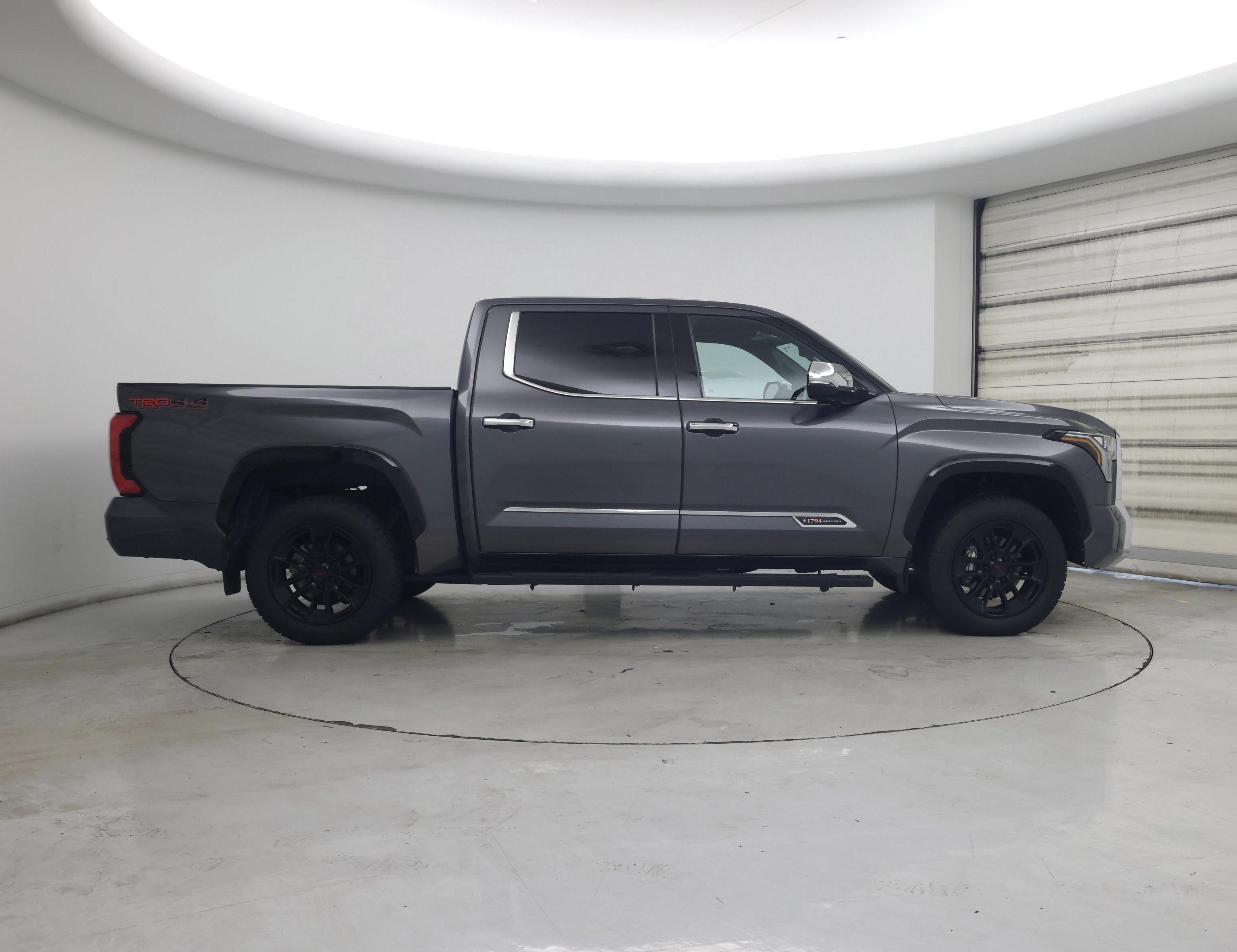 Thumbnail: 2023 Toyota Tundra - 7