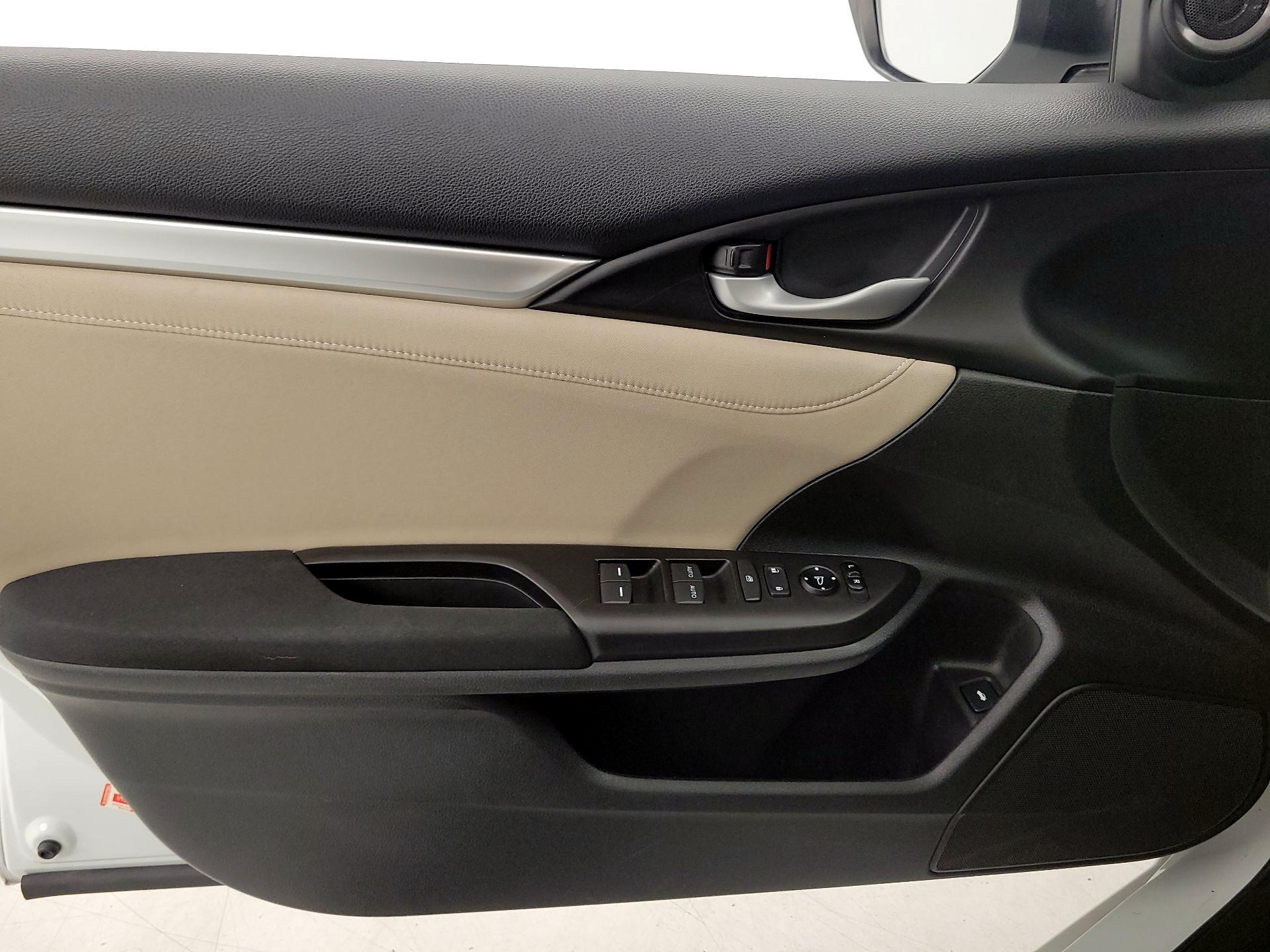 Thumbnail: 2019 Honda Civic - 12