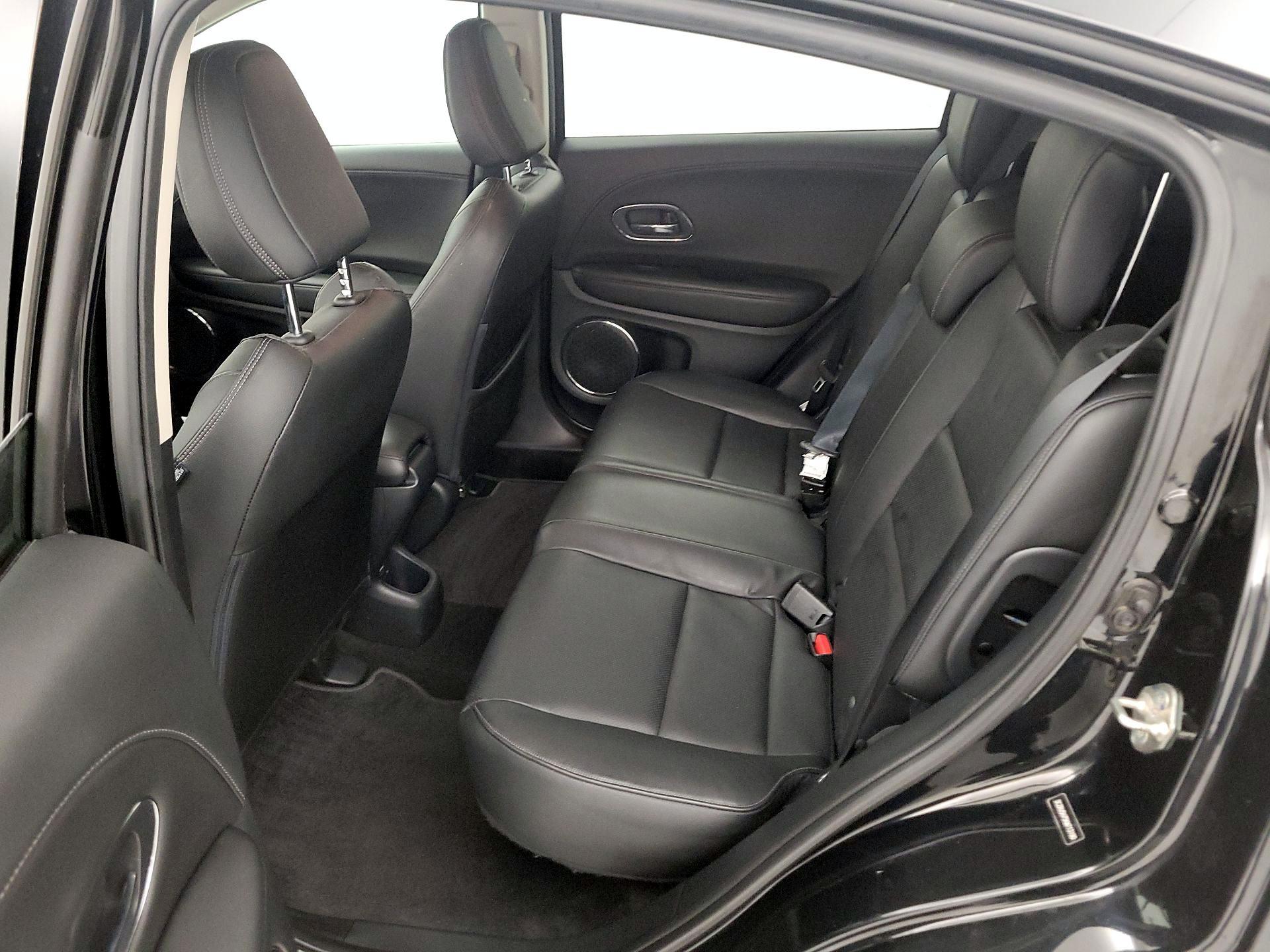 Thumbnail: 2019 Honda HR-V - 18