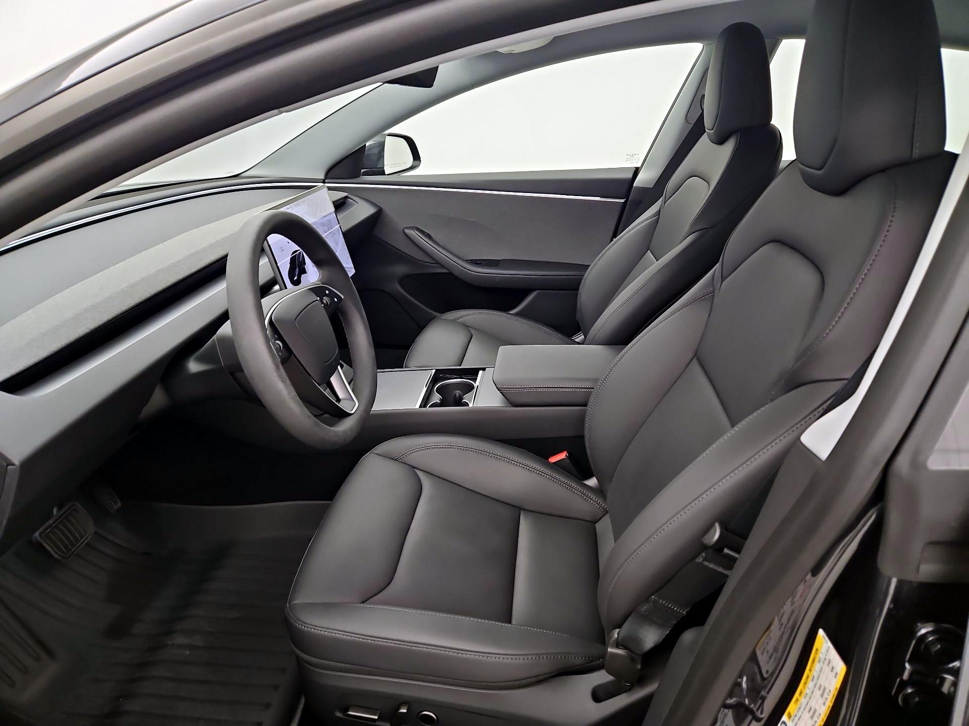 Thumbnail: 2025 Tesla Model 3 - 11
