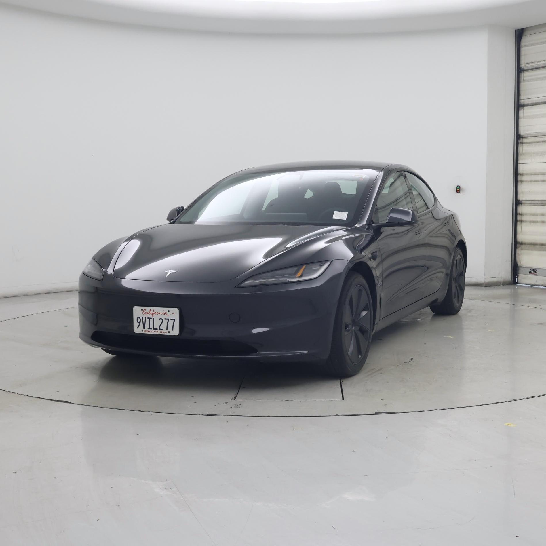 Thumbnail: 2025 Tesla Model 3 - 4