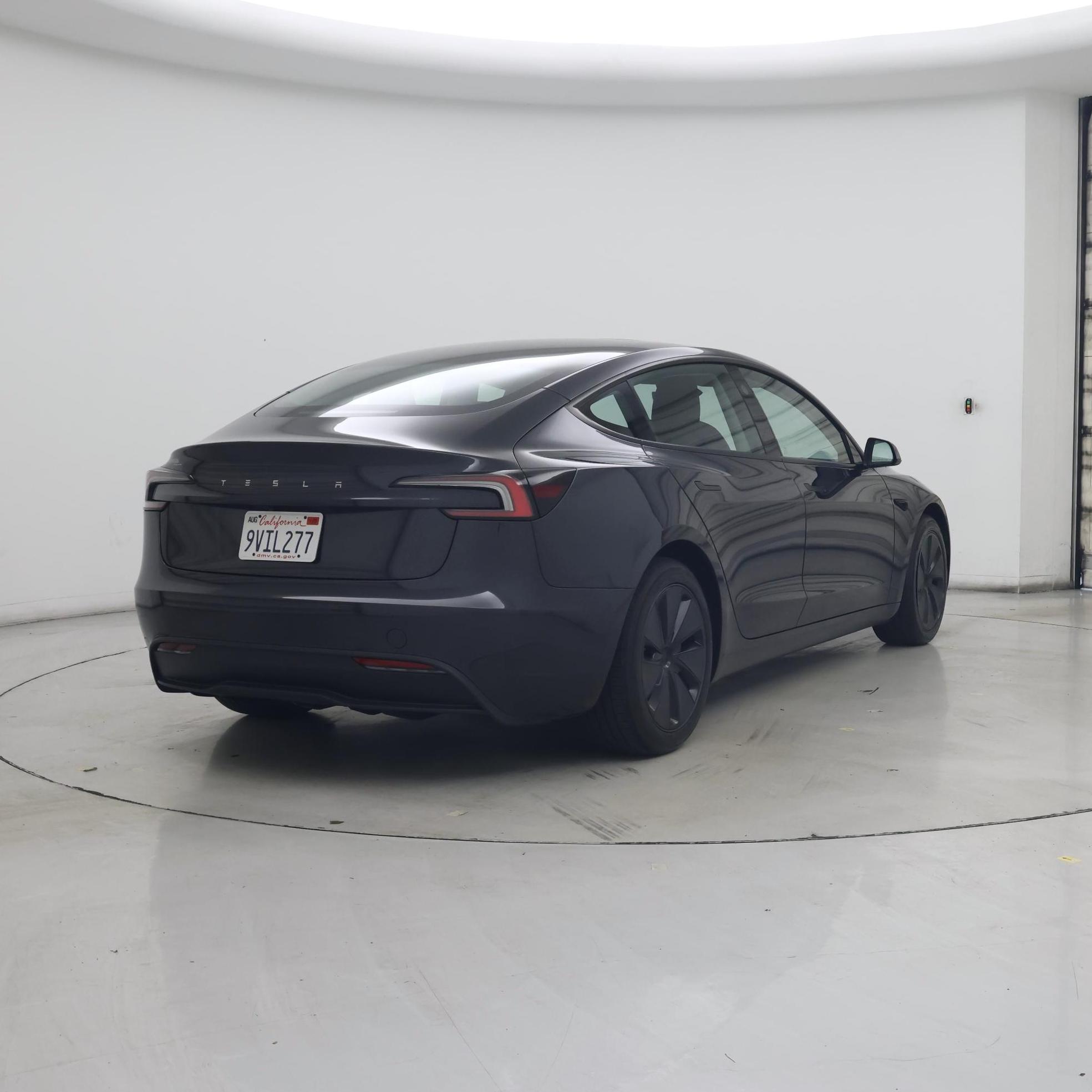 Thumbnail: 2025 Tesla Model 3 - 8