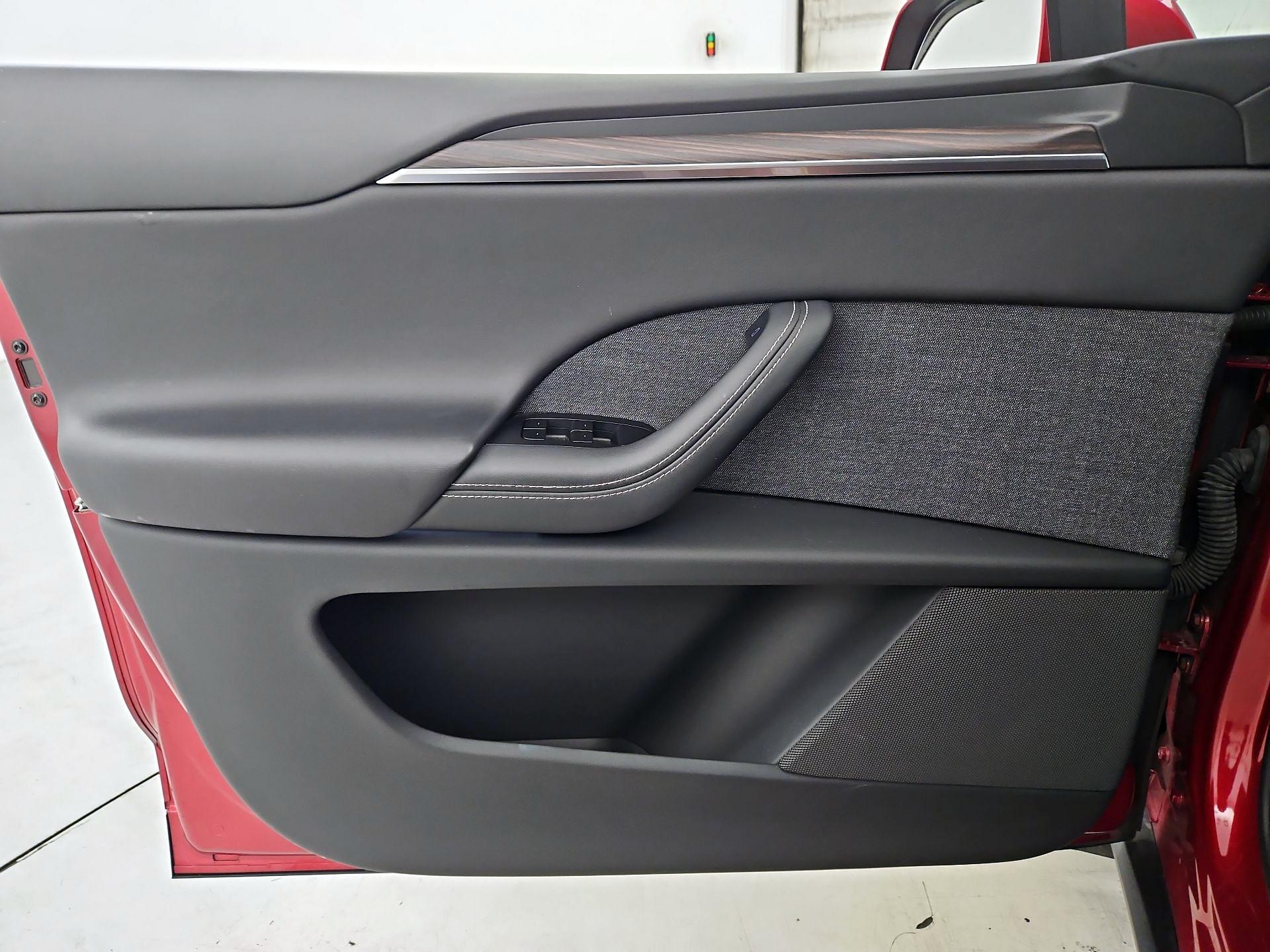 Thumbnail: 2024 Tesla Model X - 12