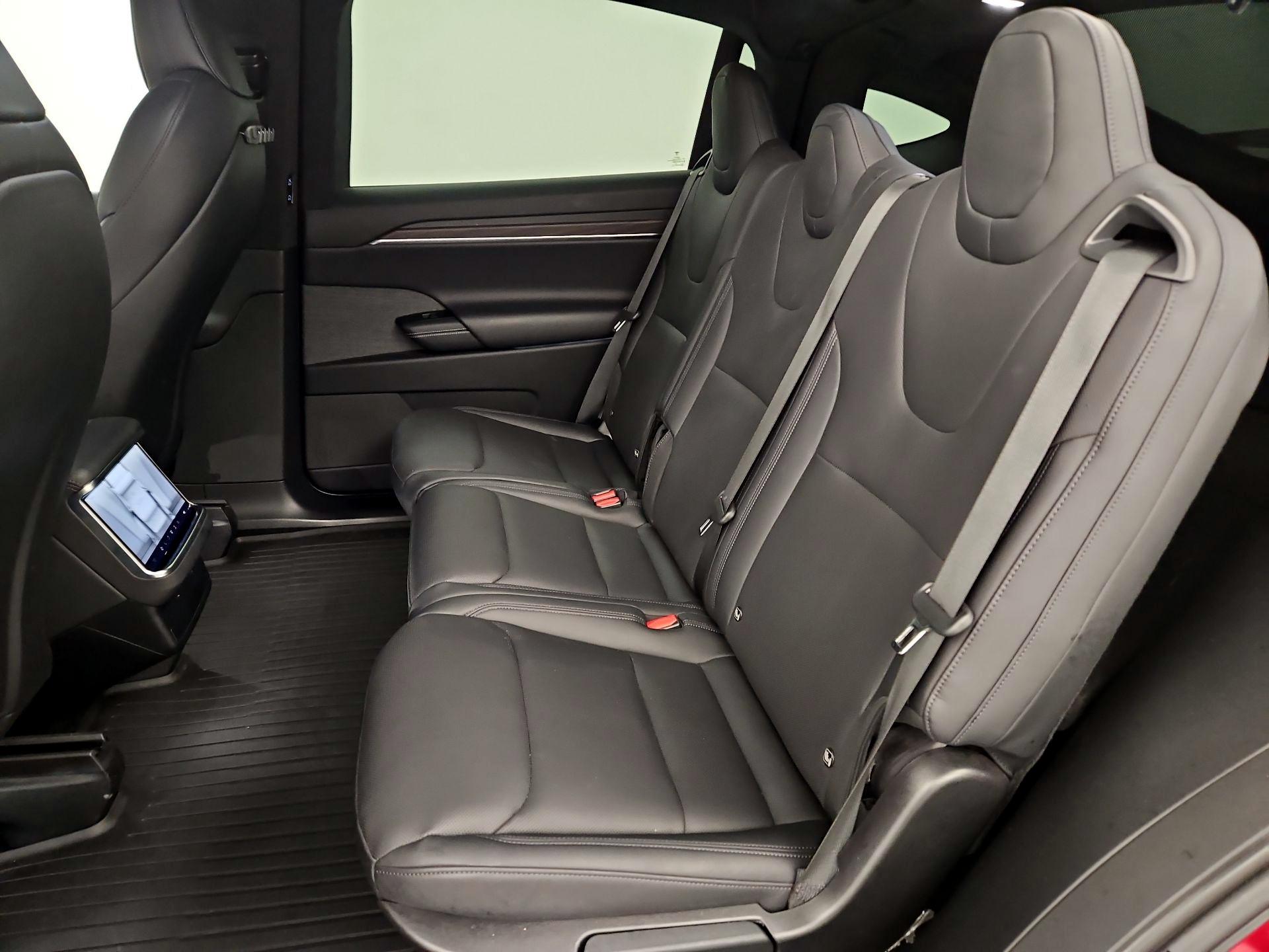 Thumbnail: 2024 Tesla Model X - 17