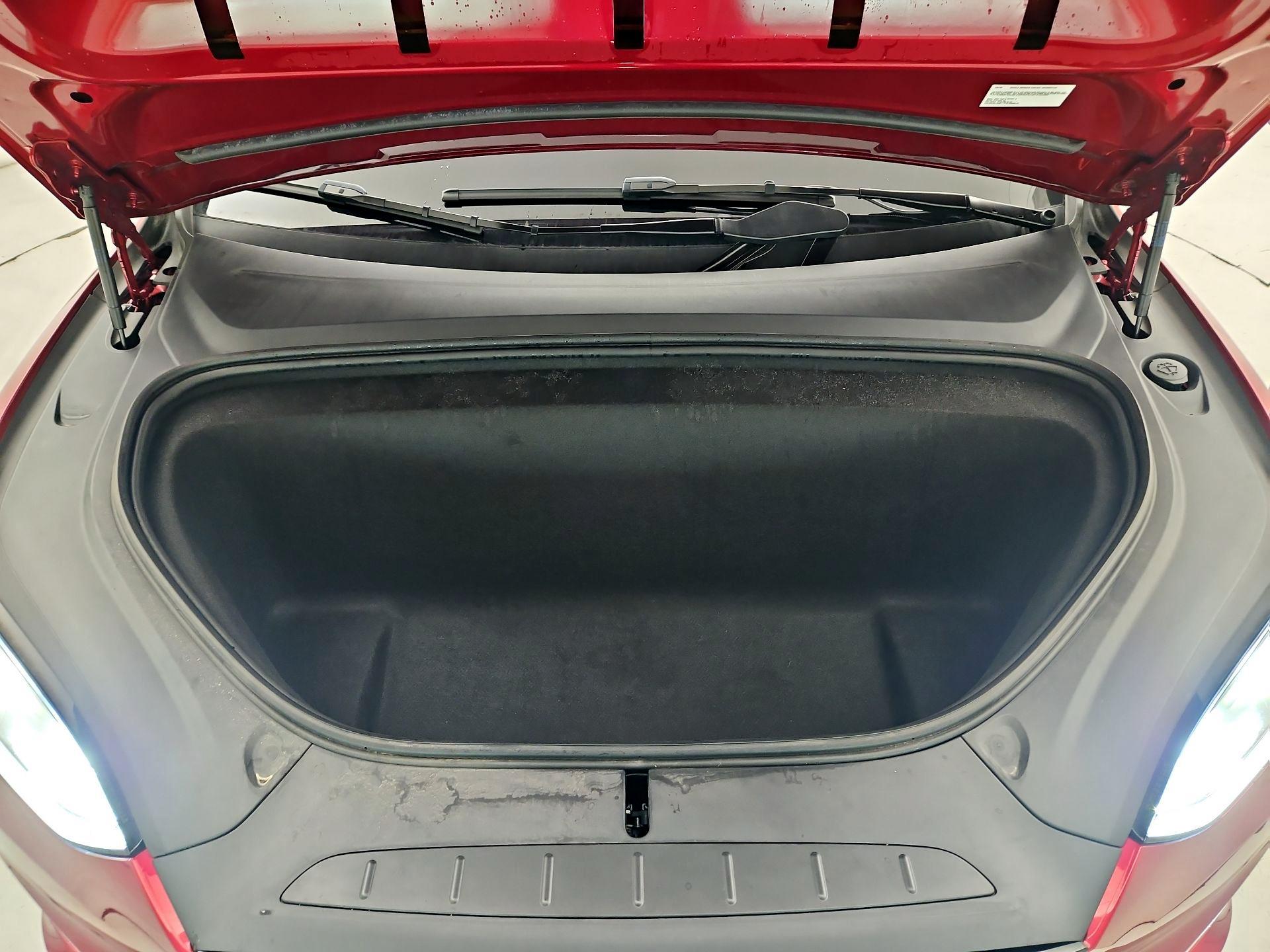 Thumbnail: 2024 Tesla Model X - 19