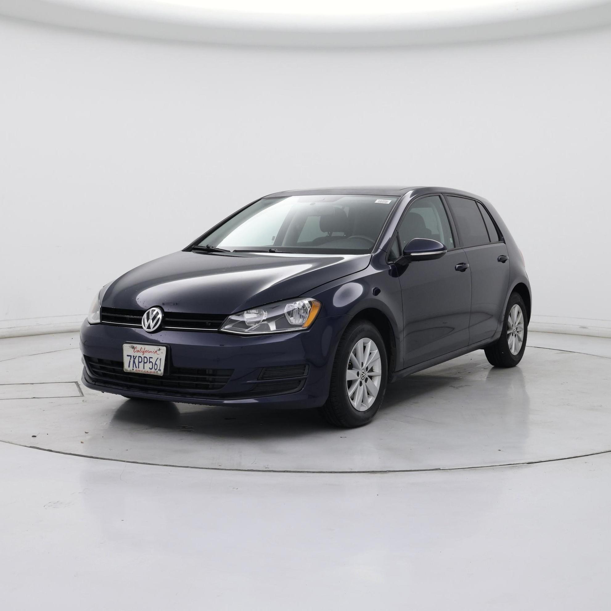 Thumbnail: 2015 Volkswagen Golf - 4