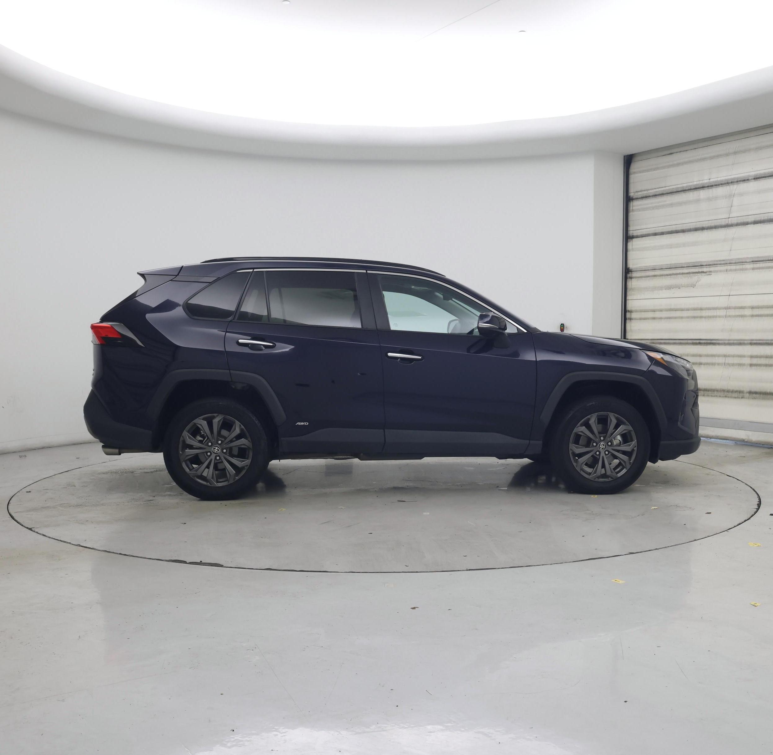 Thumbnail: 2023 Toyota RAV4 - 7