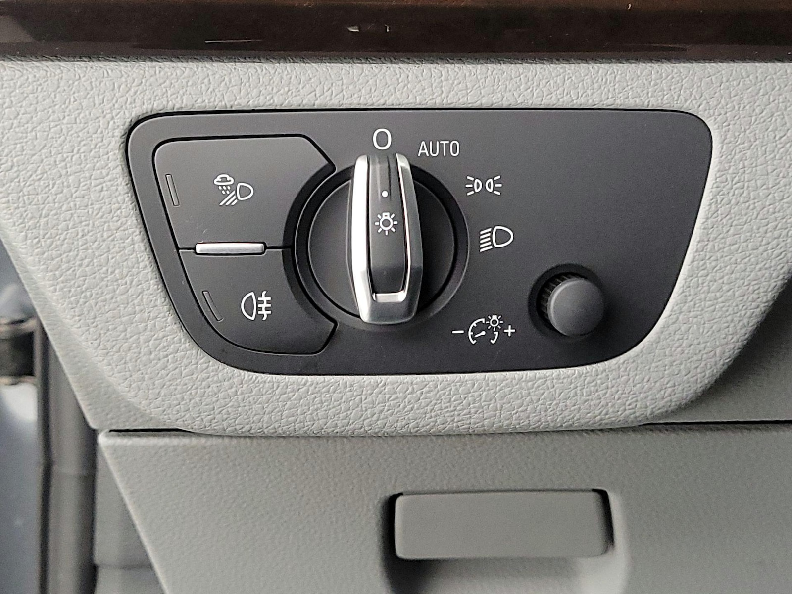 2019 Audi Q5 Premium Plus - Photo 14