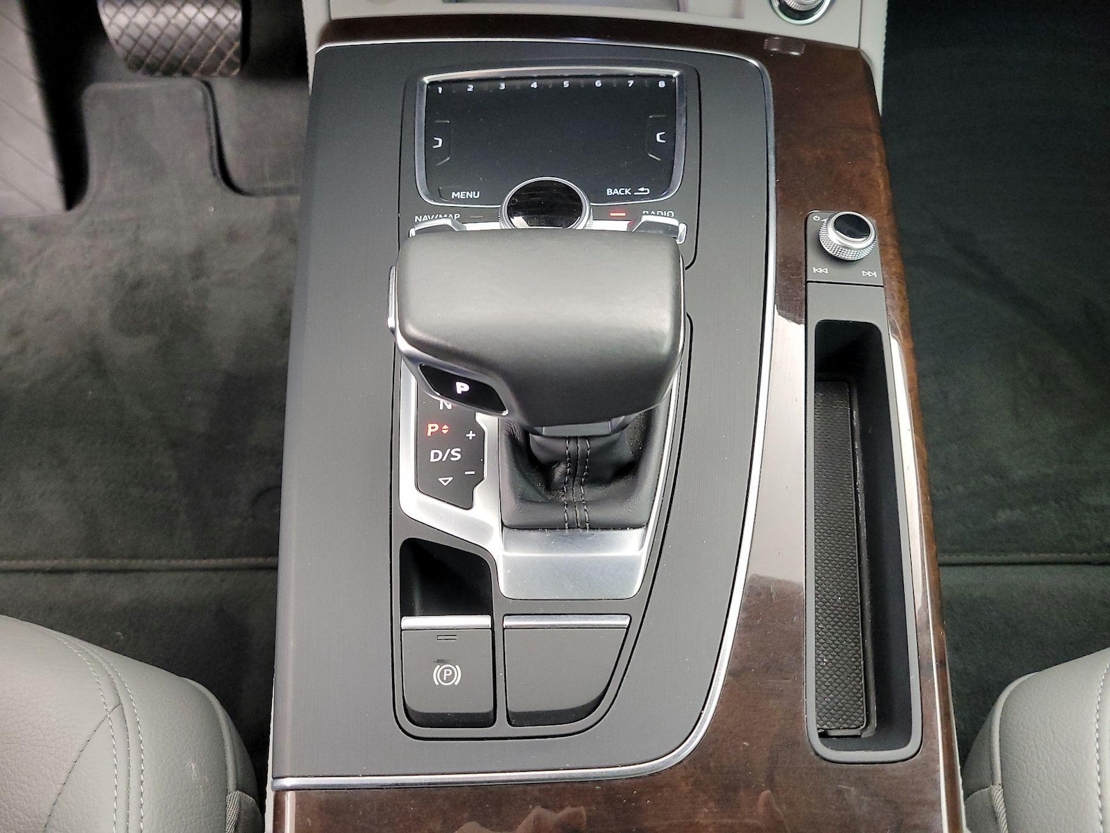 2019 Audi Q5 Premium Plus - Photo 19