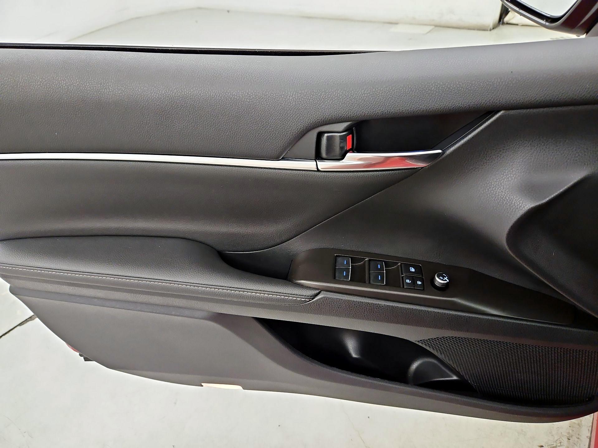 Thumbnail: 2024 Toyota Camry - 12