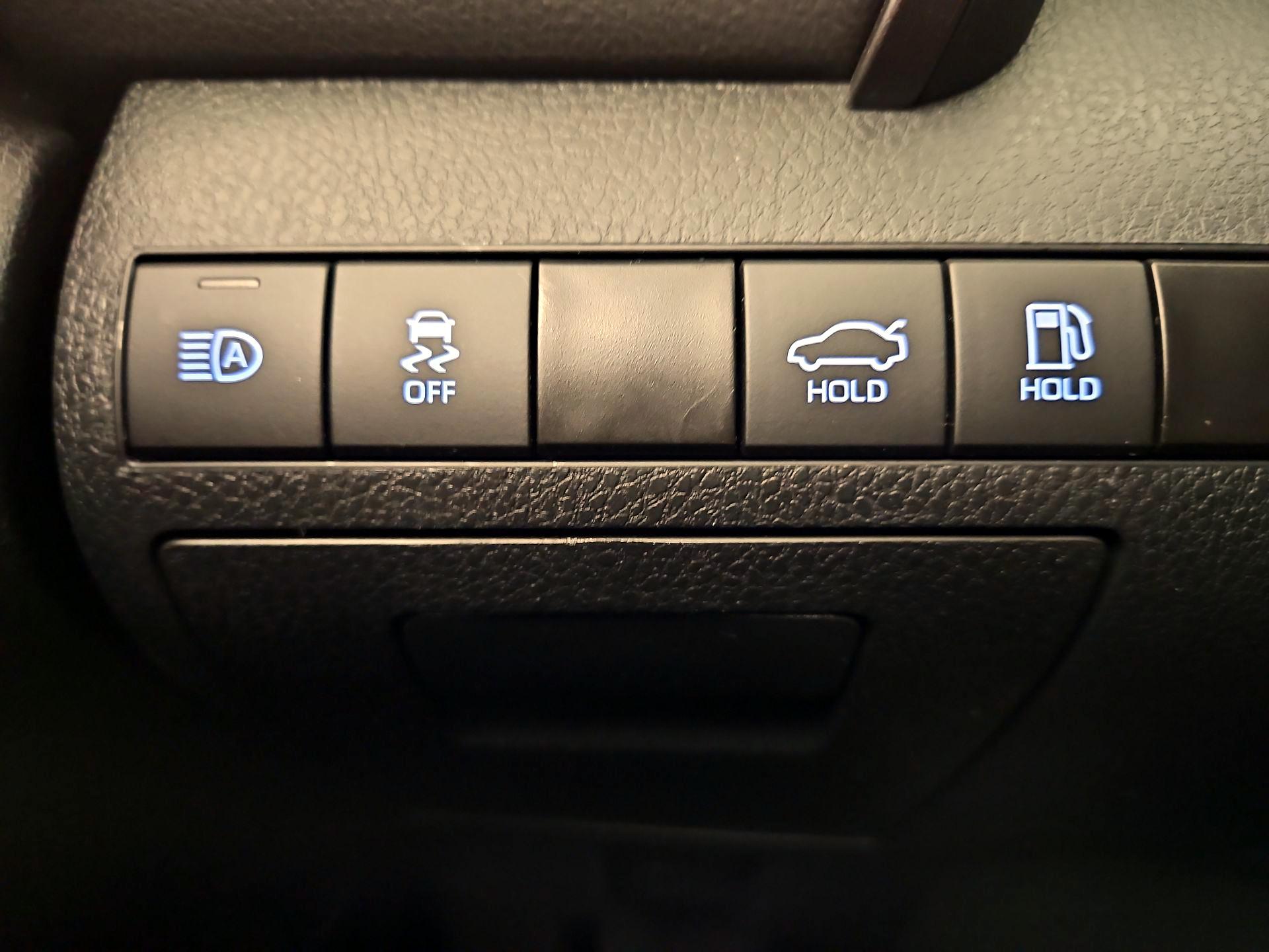 Thumbnail: 2024 Toyota Camry - 13