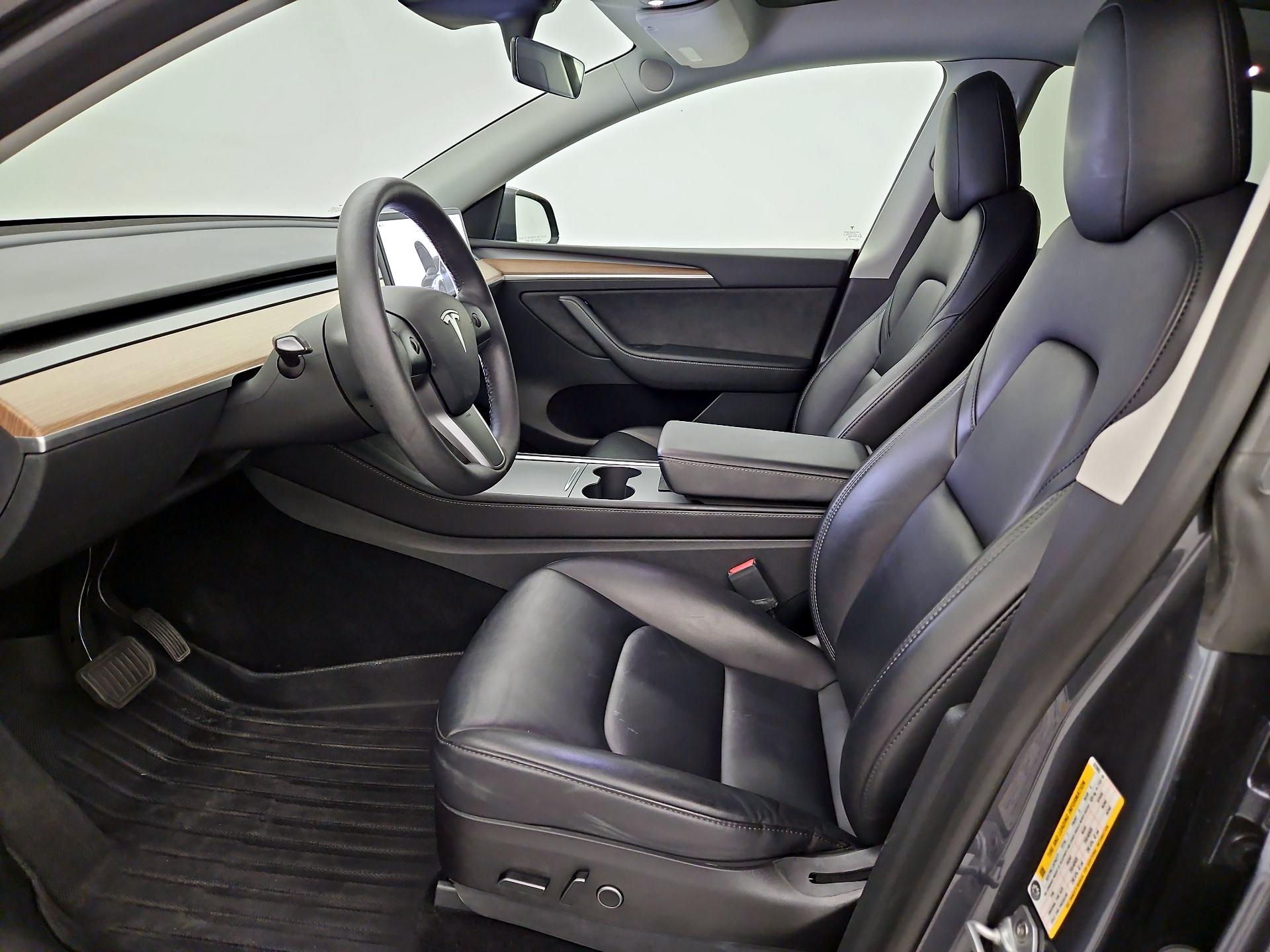 Thumbnail: 2023 Tesla Model Y - 11