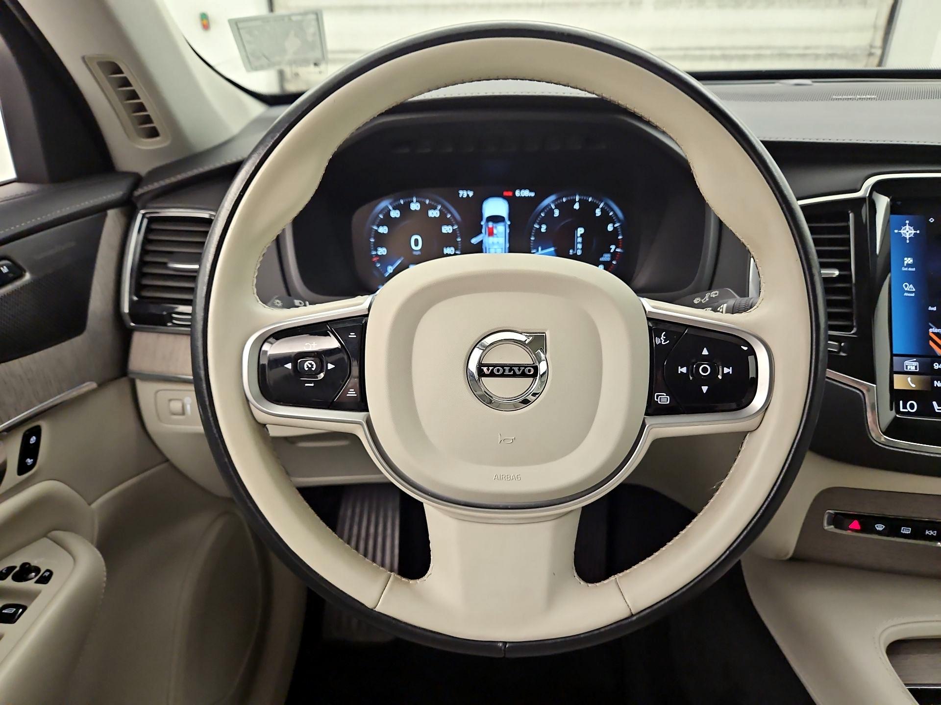 Thumbnail: 2020 Volvo XC90 - 10