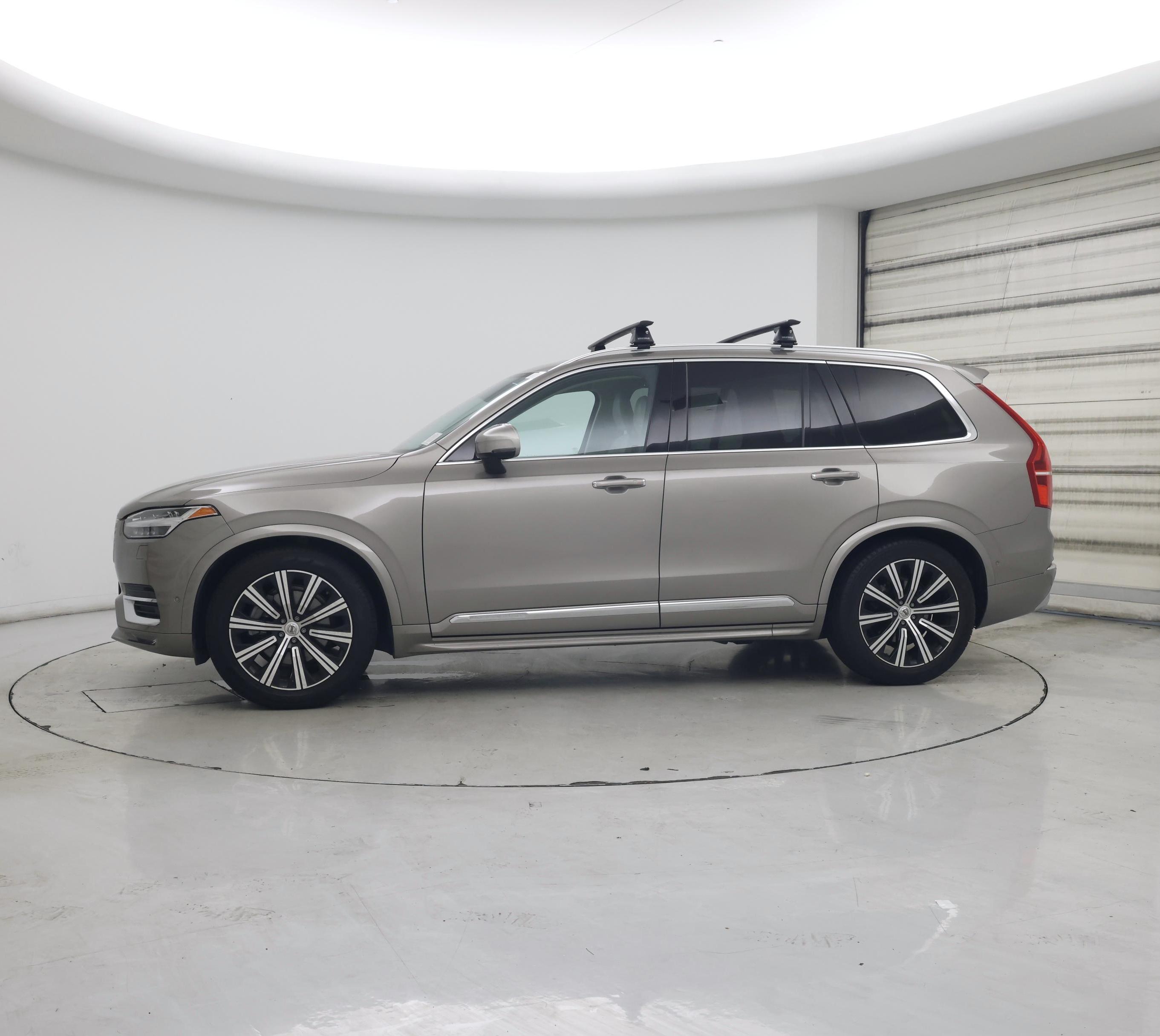 Thumbnail: 2020 Volvo XC90 - 3