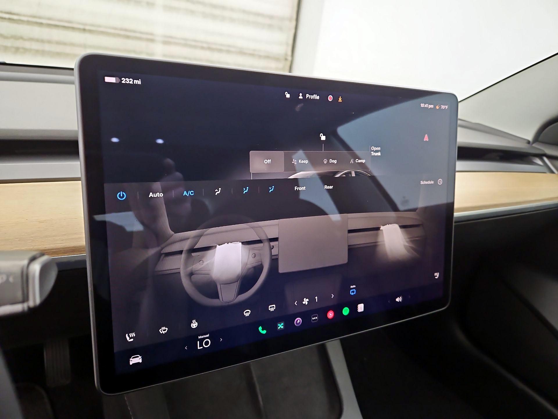 Thumbnail: 2022 Tesla Model 3 - 16