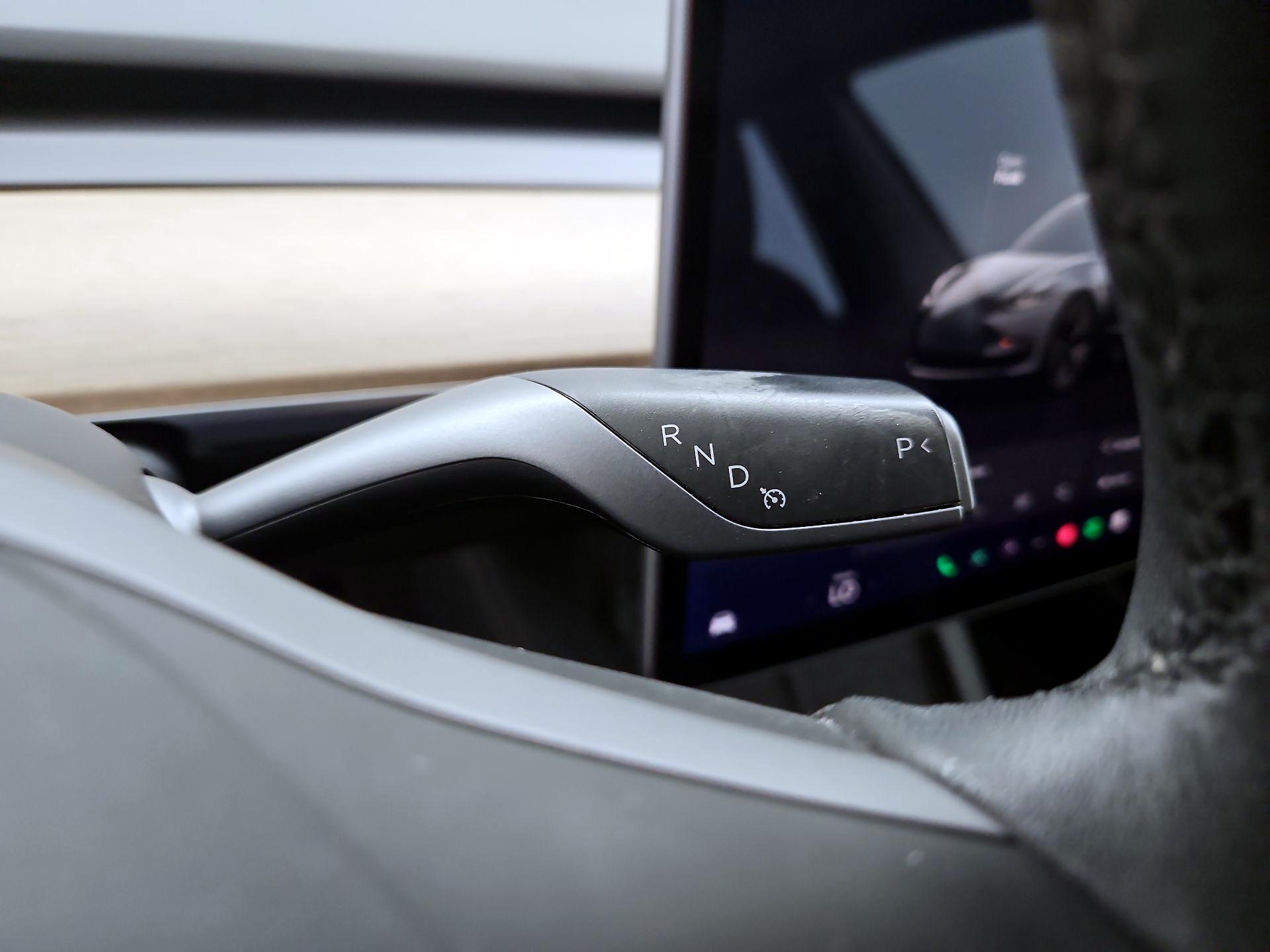 Thumbnail: 2022 Tesla Model 3 - 17