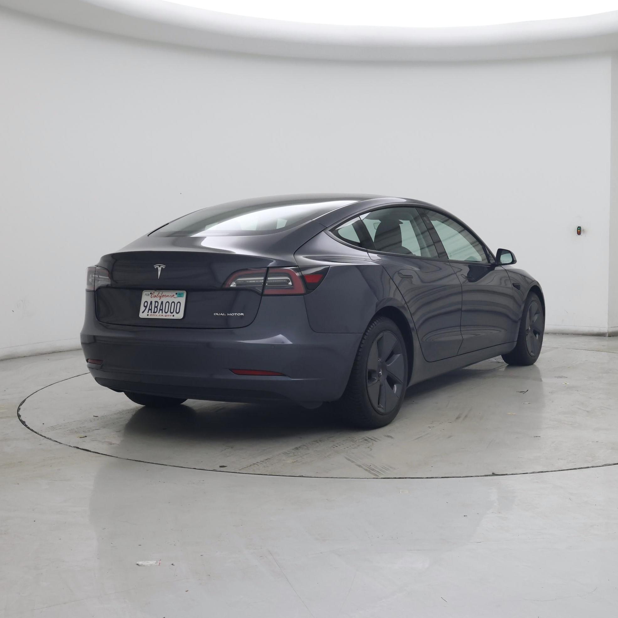 Thumbnail: 2022 Tesla Model 3 - 8