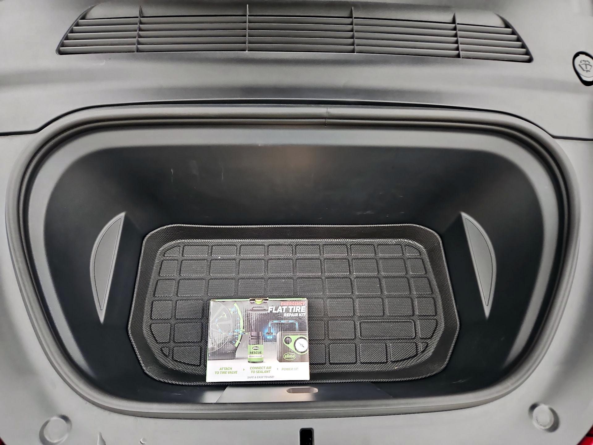 Thumbnail: 2023 Tesla Model Y - 20