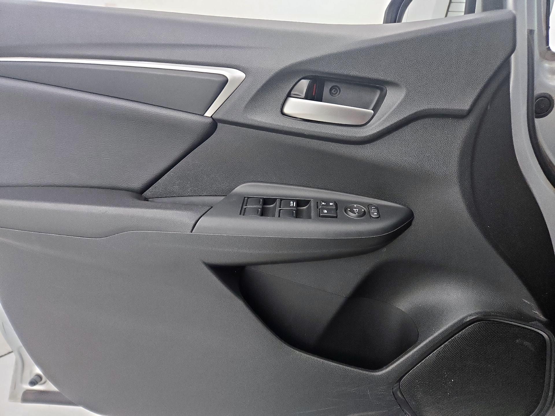 Thumbnail: 2016 Honda Fit - 12