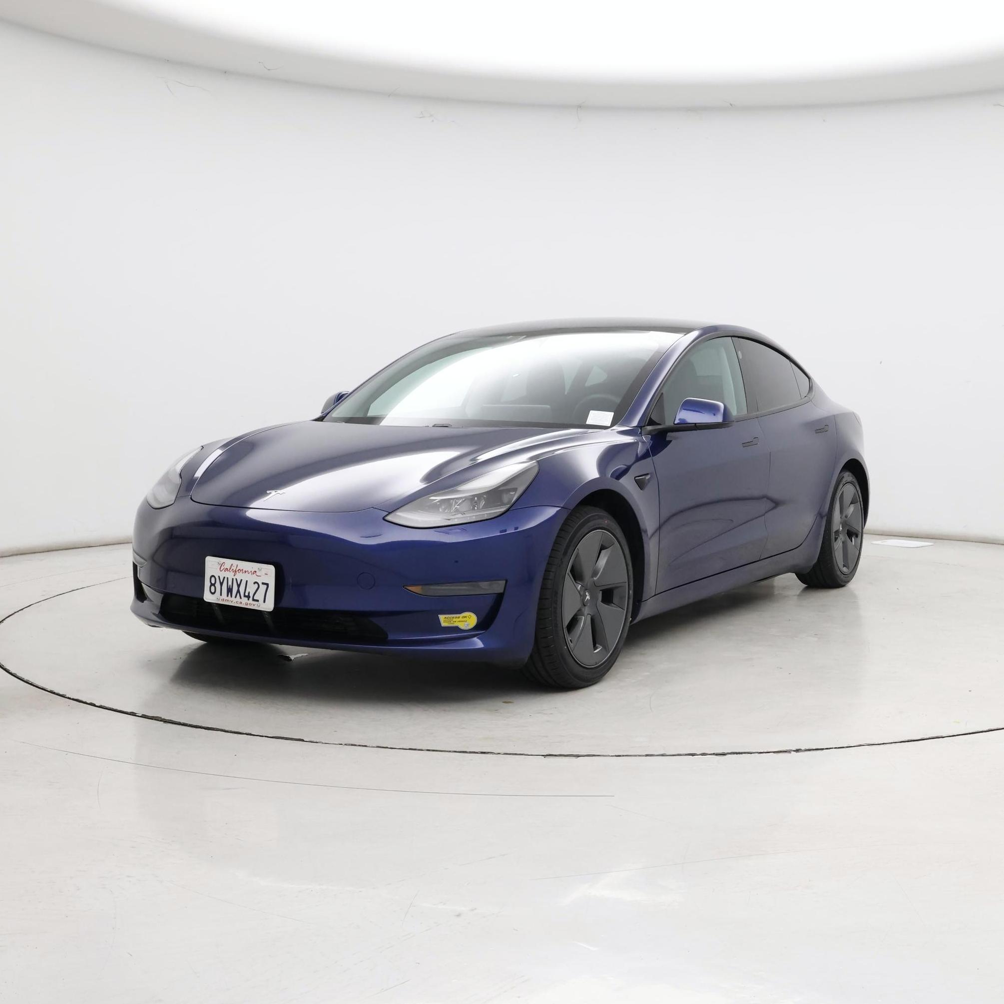 Thumbnail: 2021 Tesla Model 3 - 4