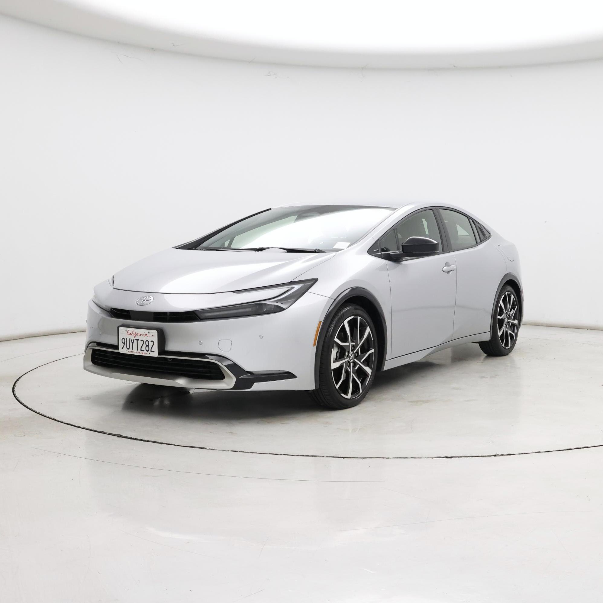 Thumbnail: 2025 Toyota Prius - 4