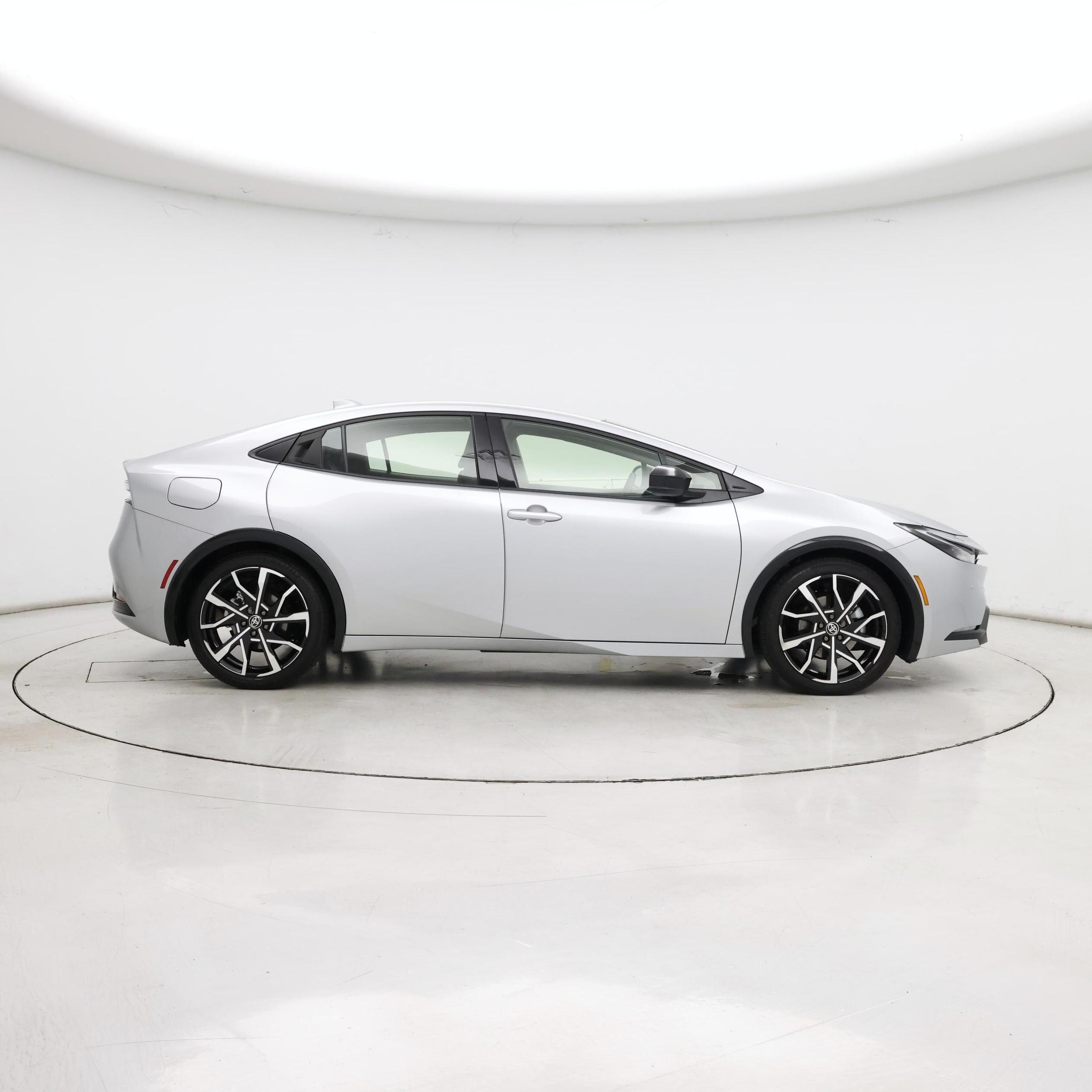Thumbnail: 2025 Toyota Prius - 7