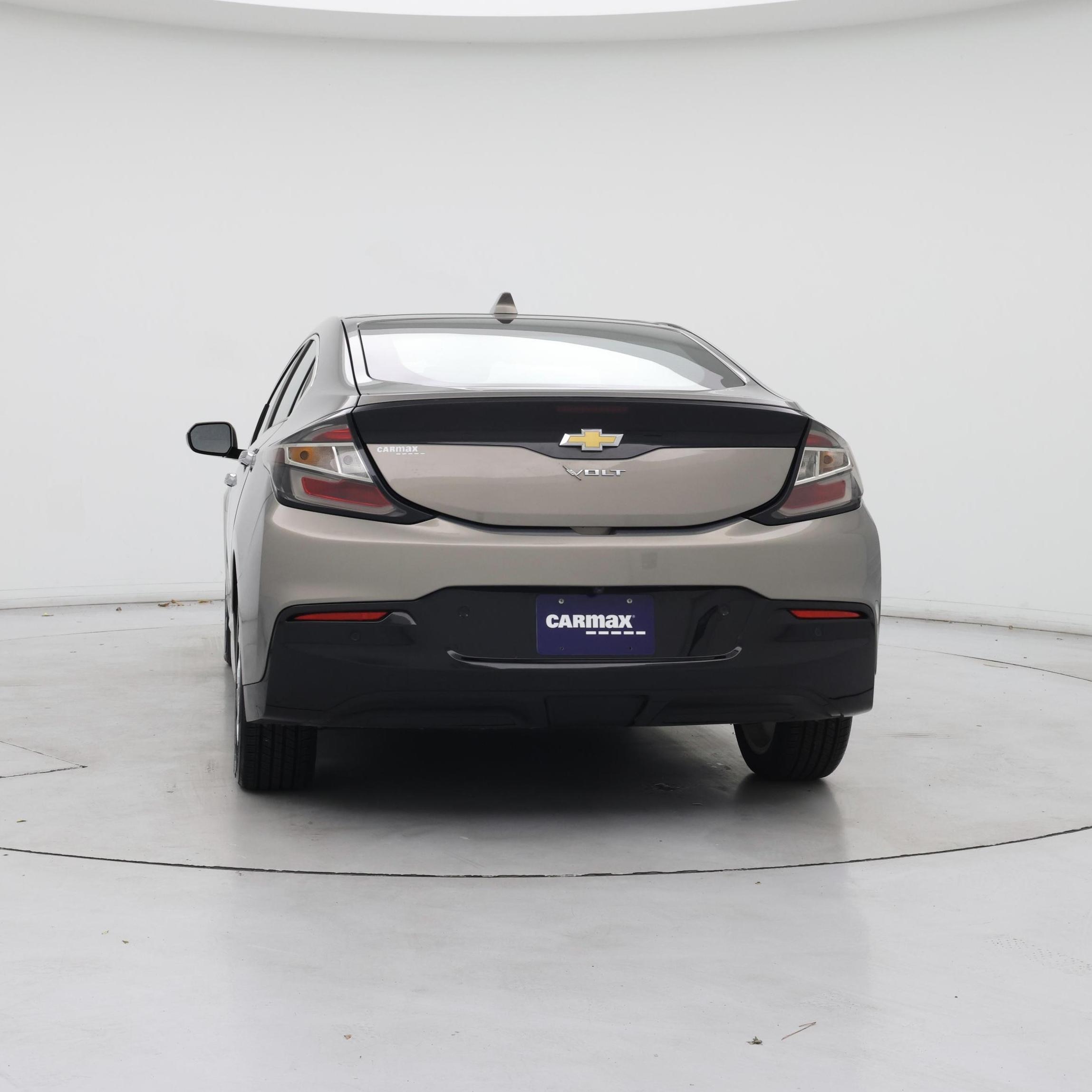 Thumbnail: 2017 Chevrolet Volt - 6
