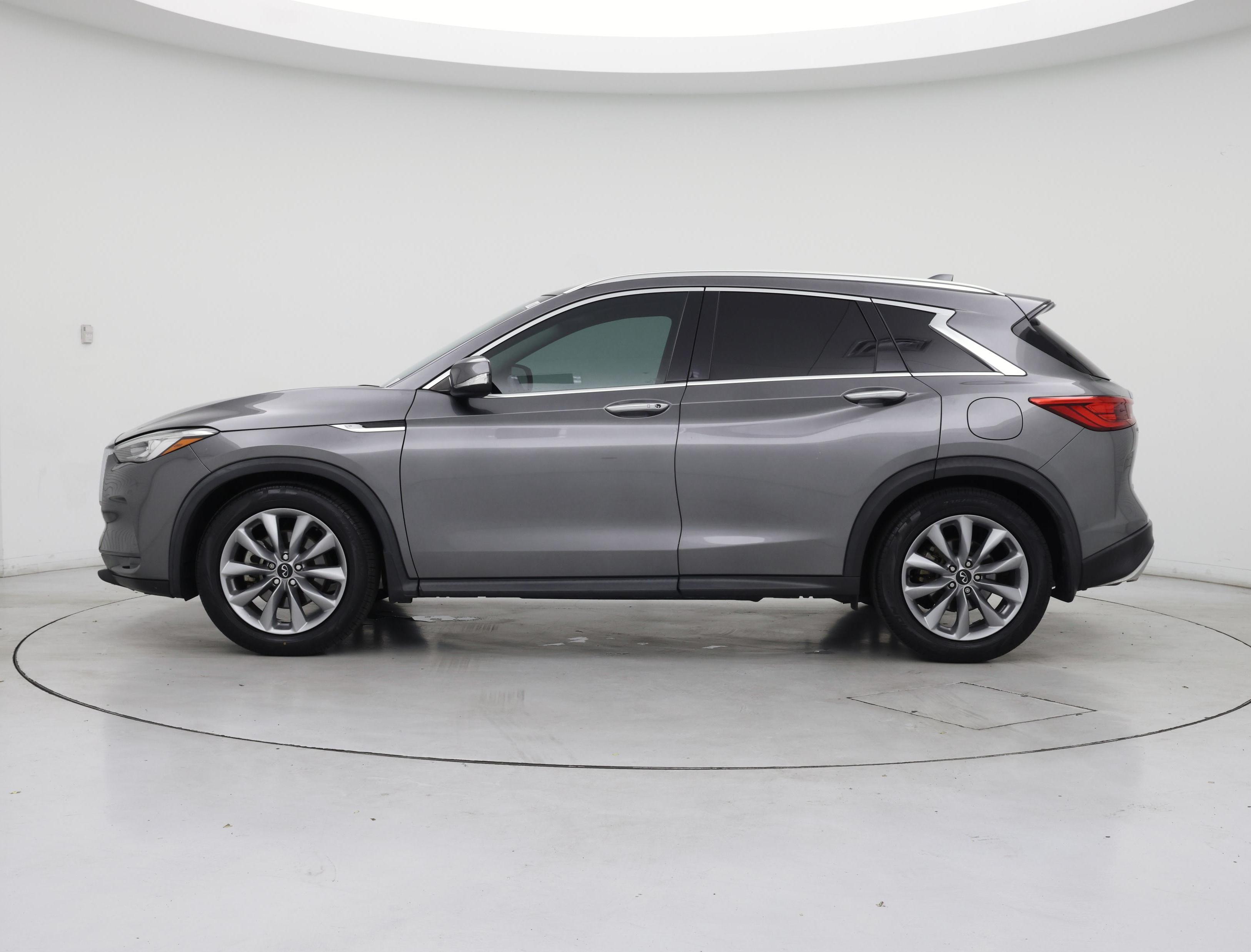 Thumbnail: 2020 INFINITI QX50 - 3