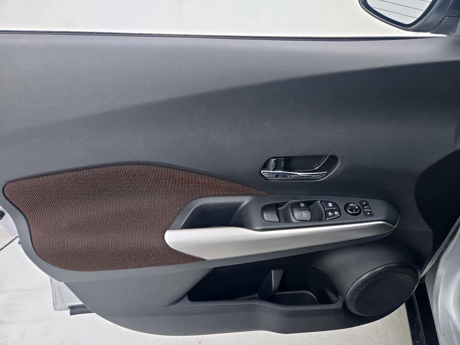 2019 Nissan Kicks SR - Photo 13