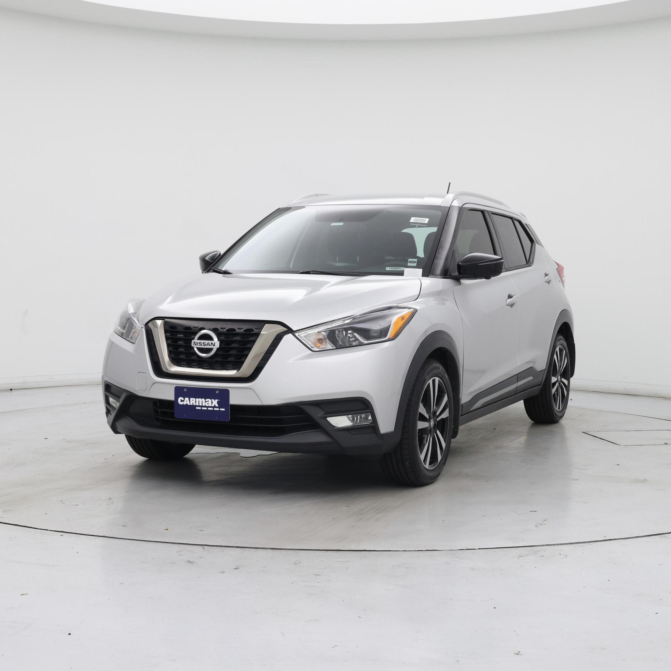 Thumbnail: 2019 Nissan Kicks - 4