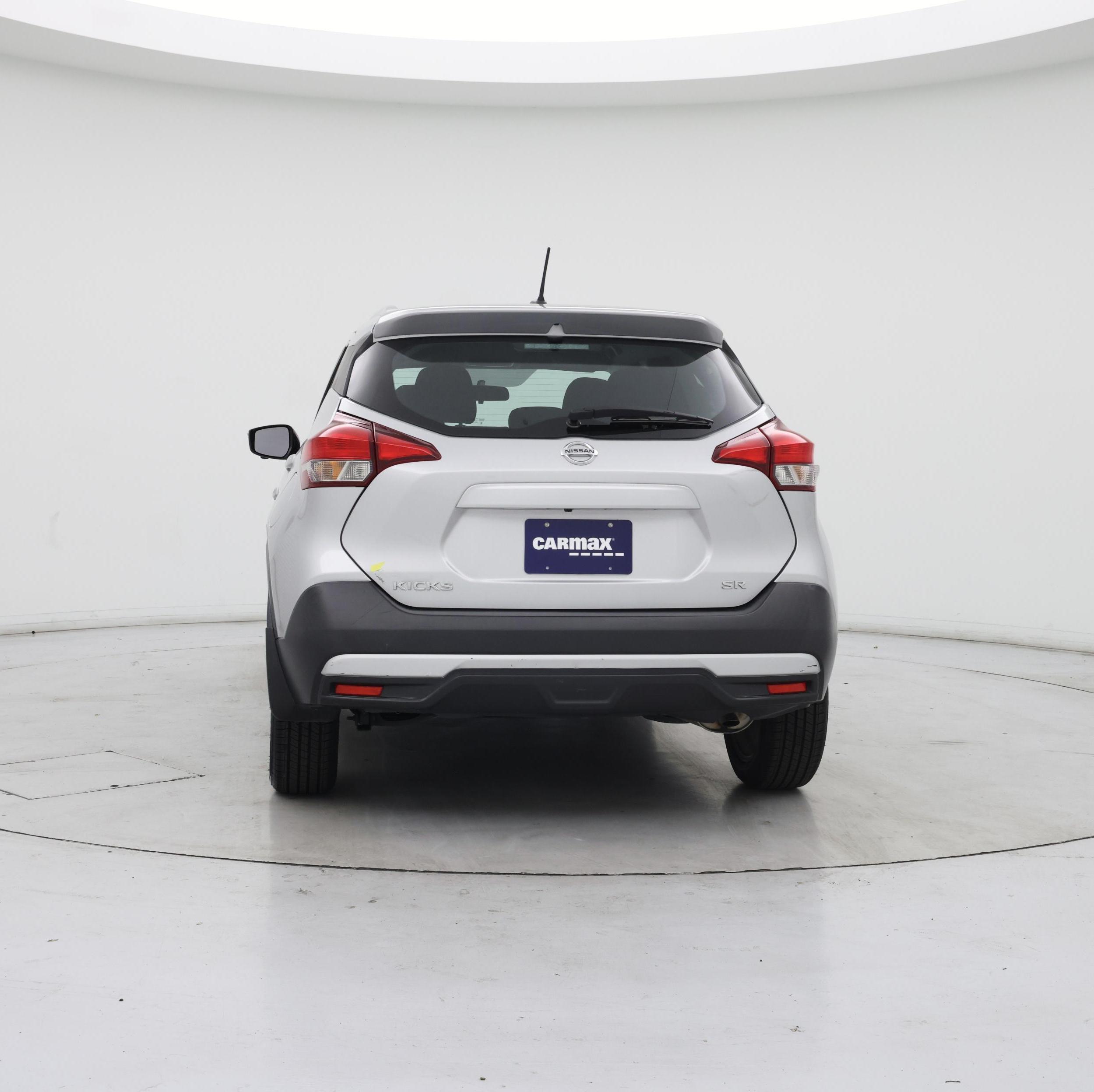 Thumbnail: 2019 Nissan Kicks - 6